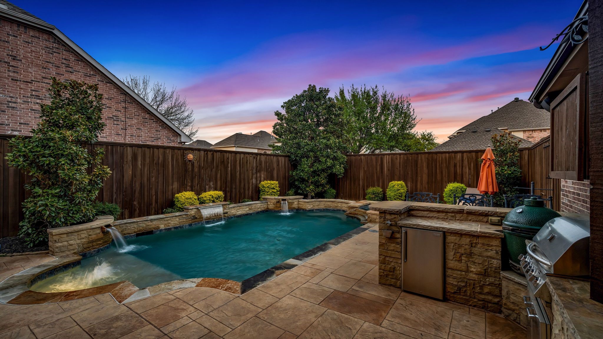 9816 Buckhorn Drive
