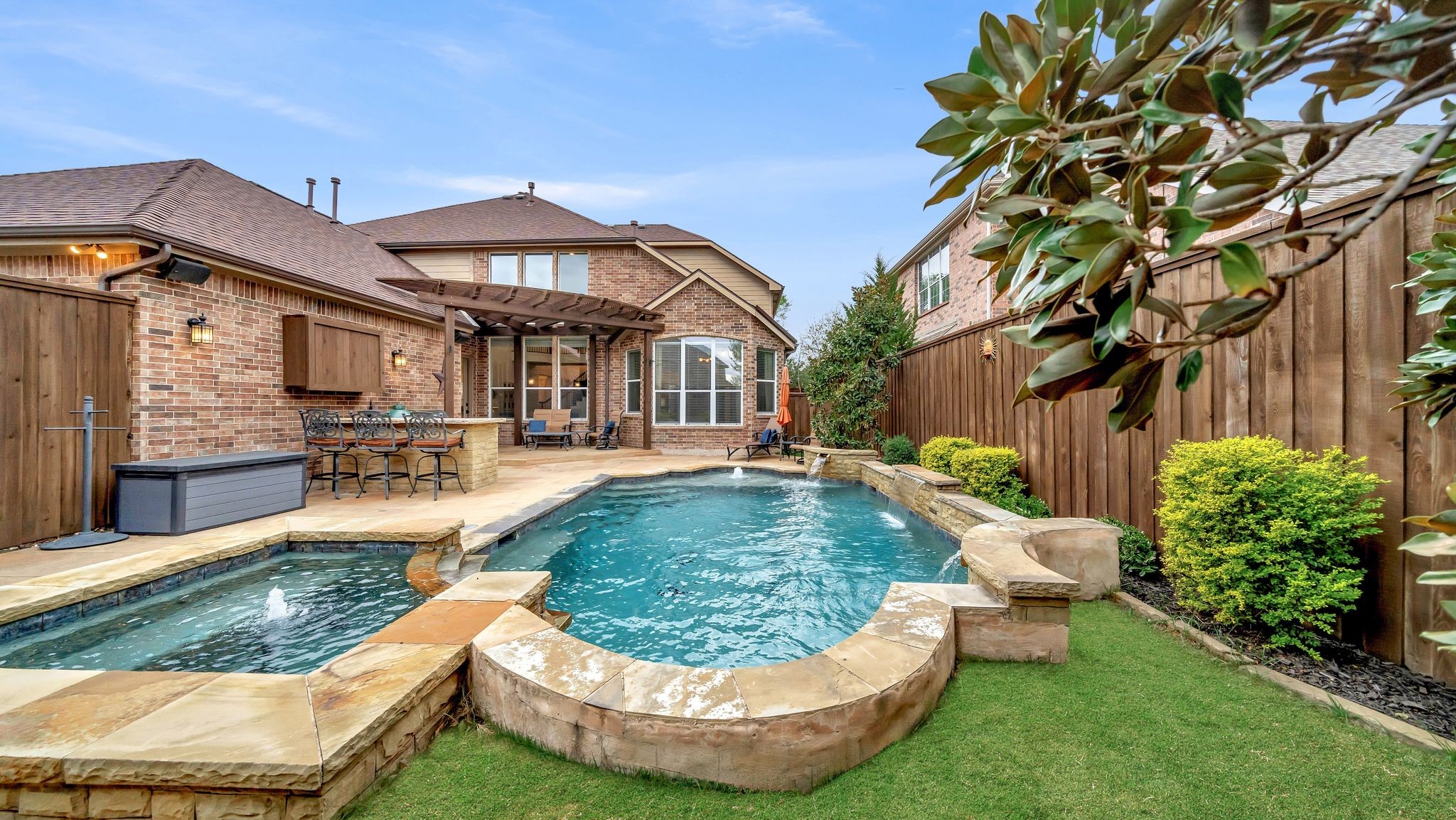 9816 Buckhorn Drive