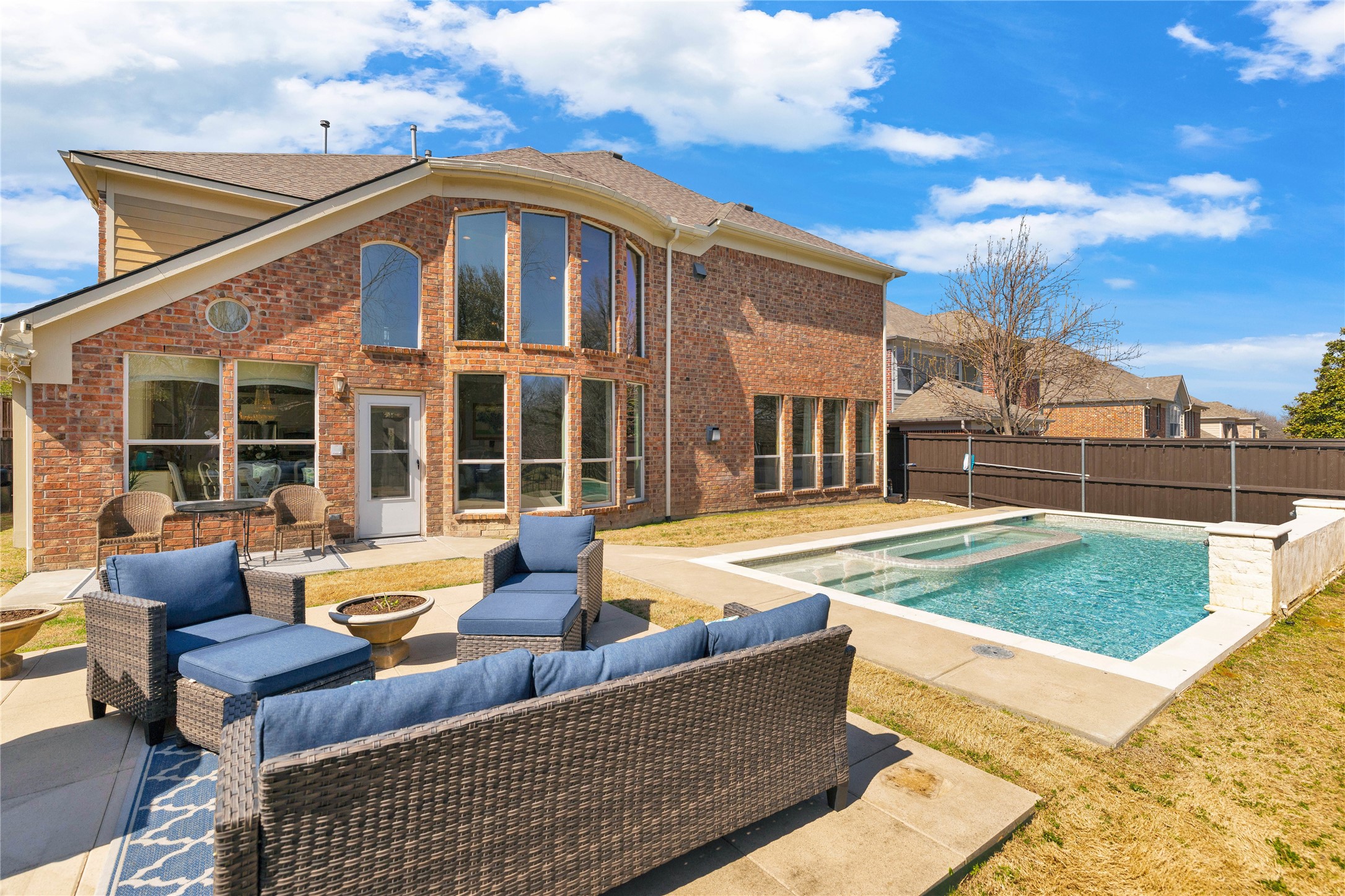 12618 Waltham Drive