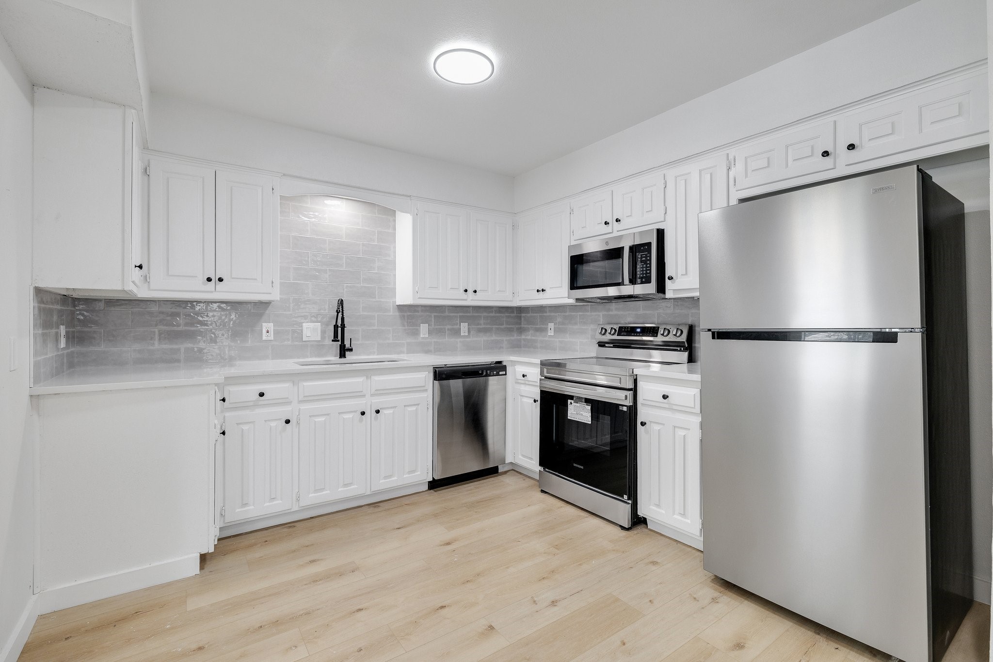 3354 Lanarc Drive