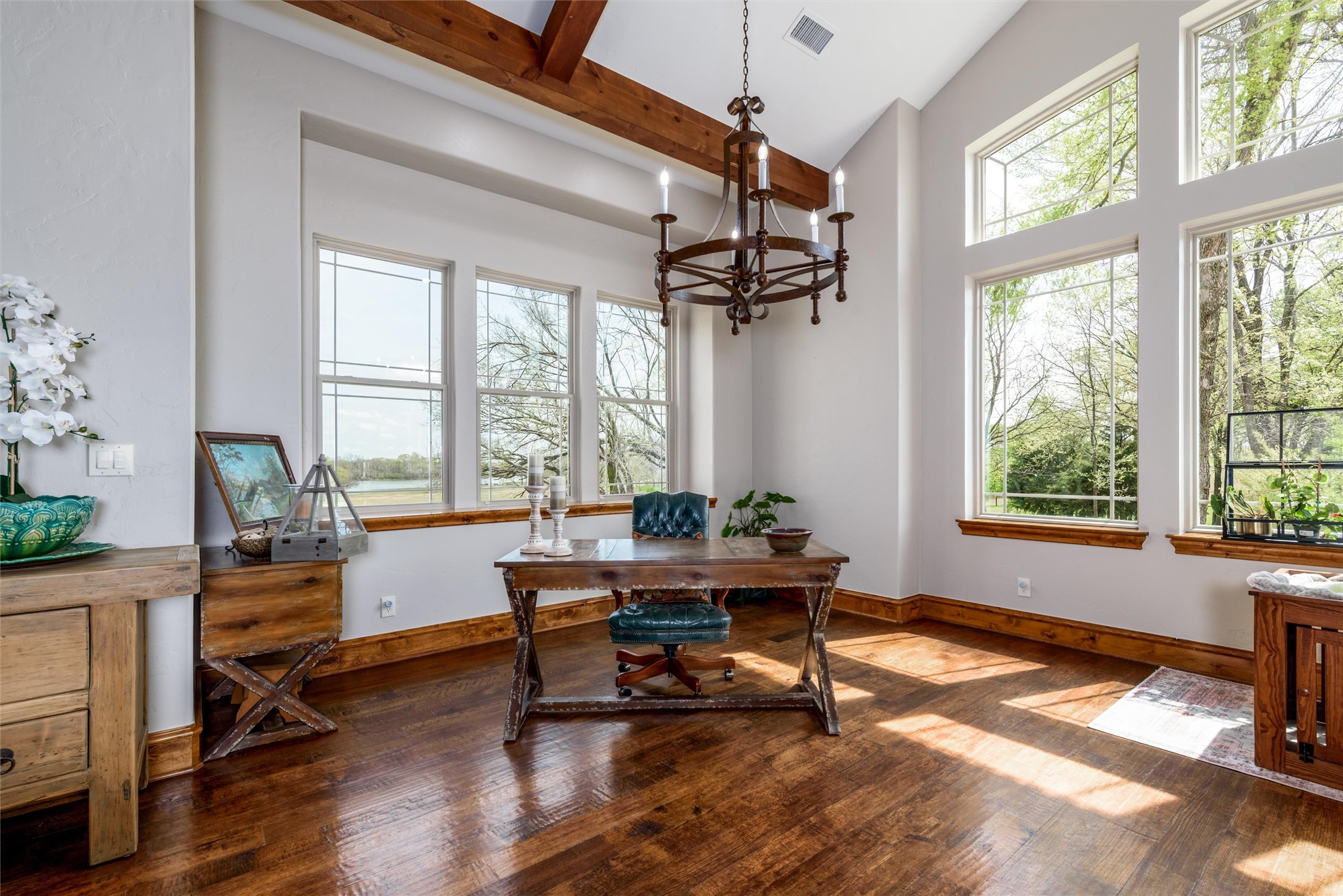9095 County Road 128