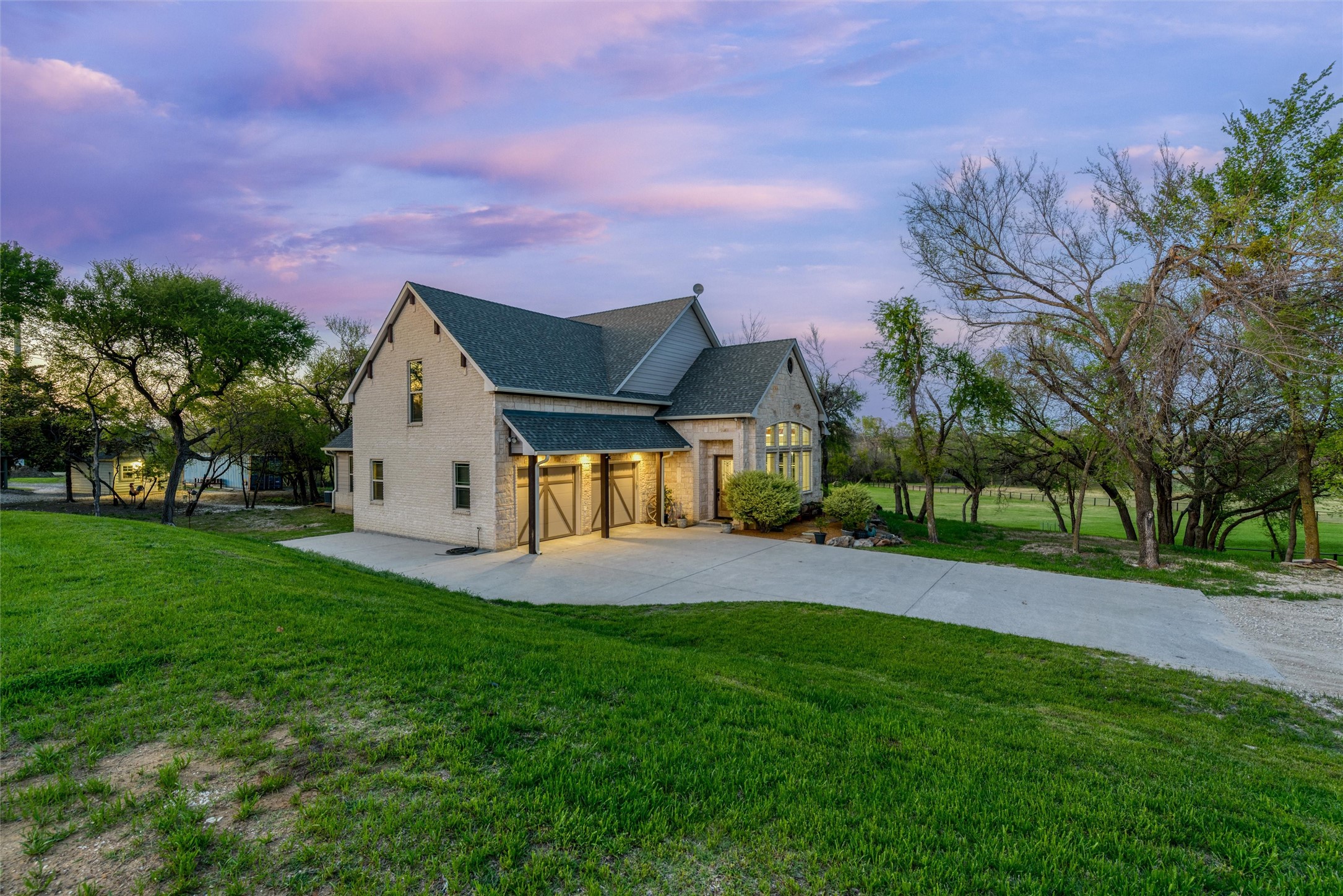 9095 County Road 128