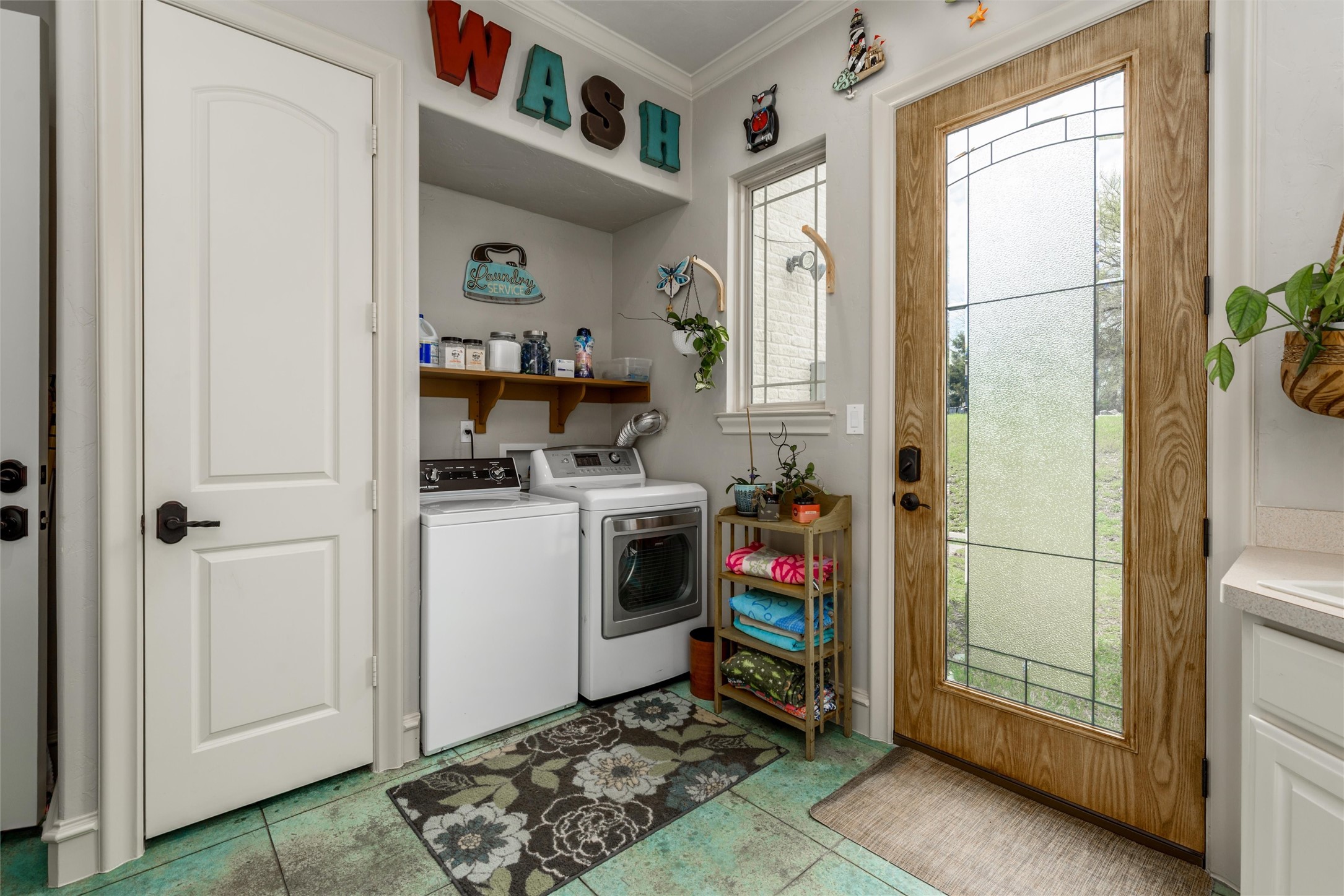 9095 County Road 128