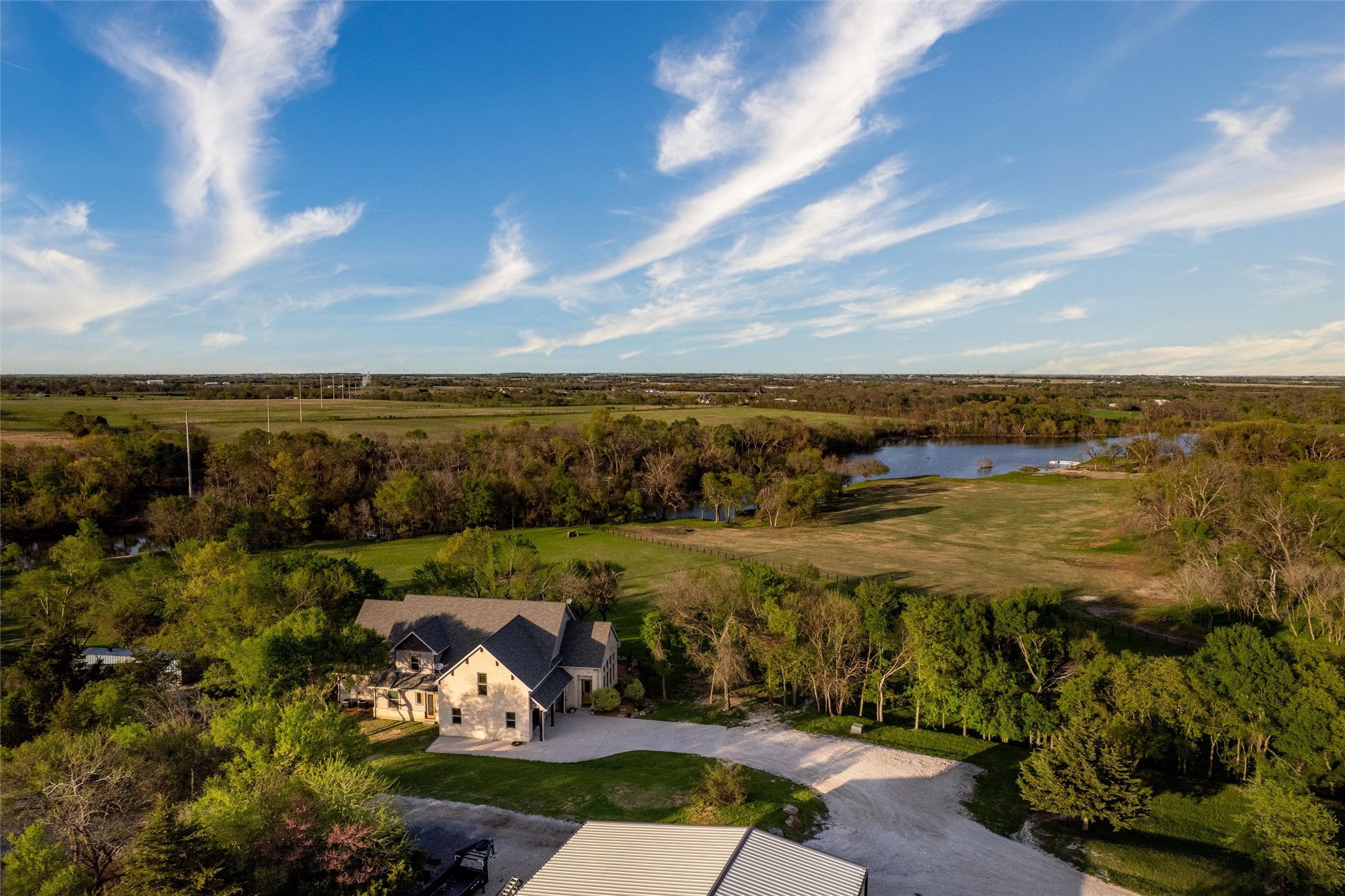 9095 County Road 128