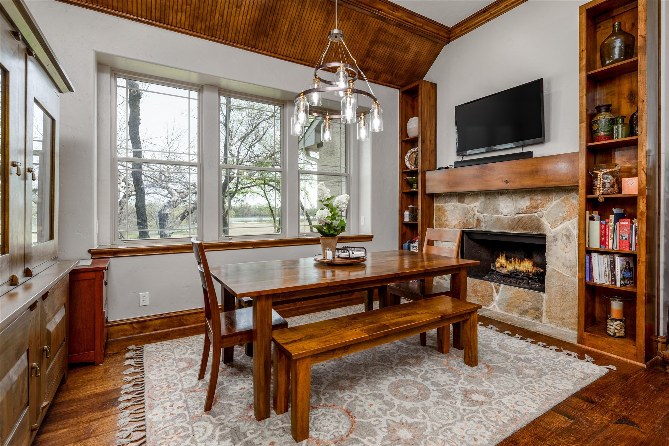 9095 County Road 128