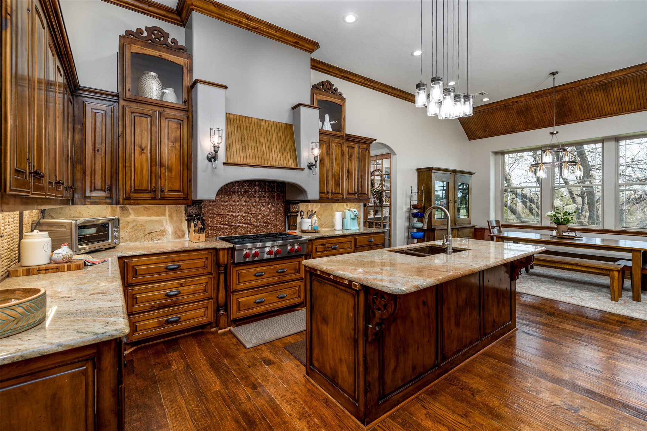 9095 County Road 128