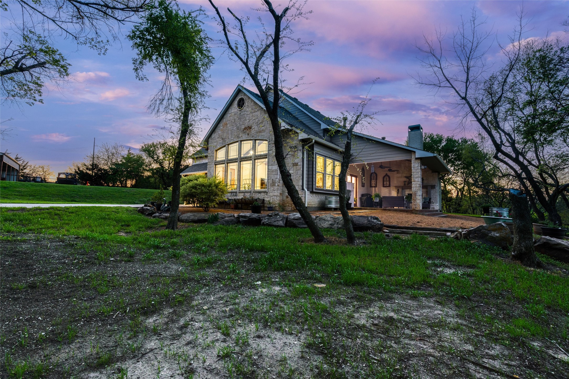 9095 County Road 128