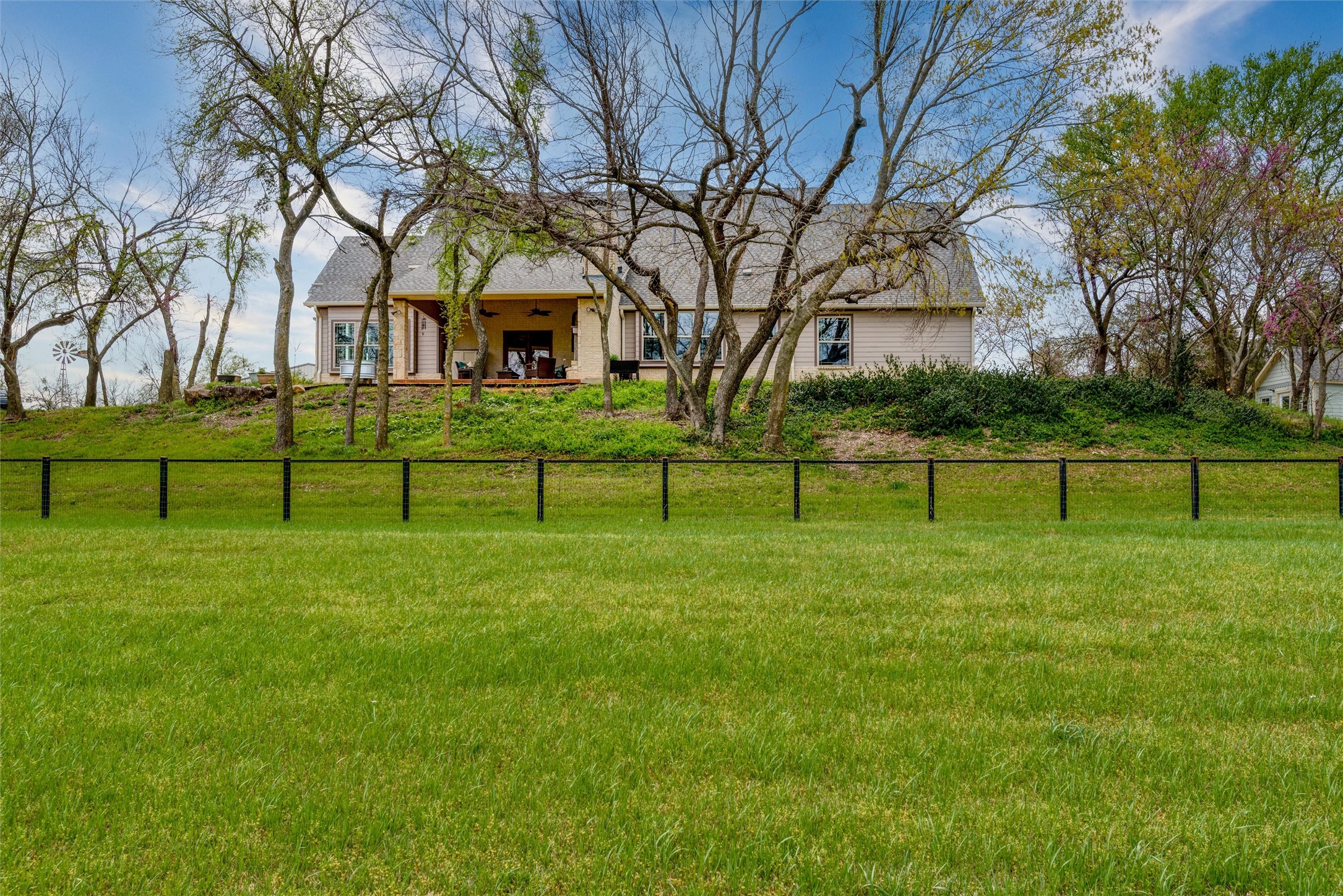 9095 County Road 128