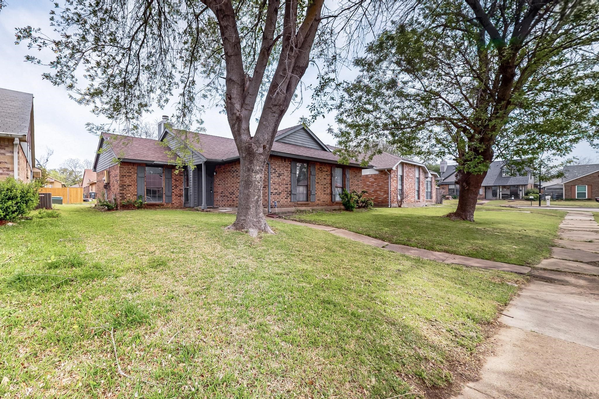 9315 Dumfries Drive