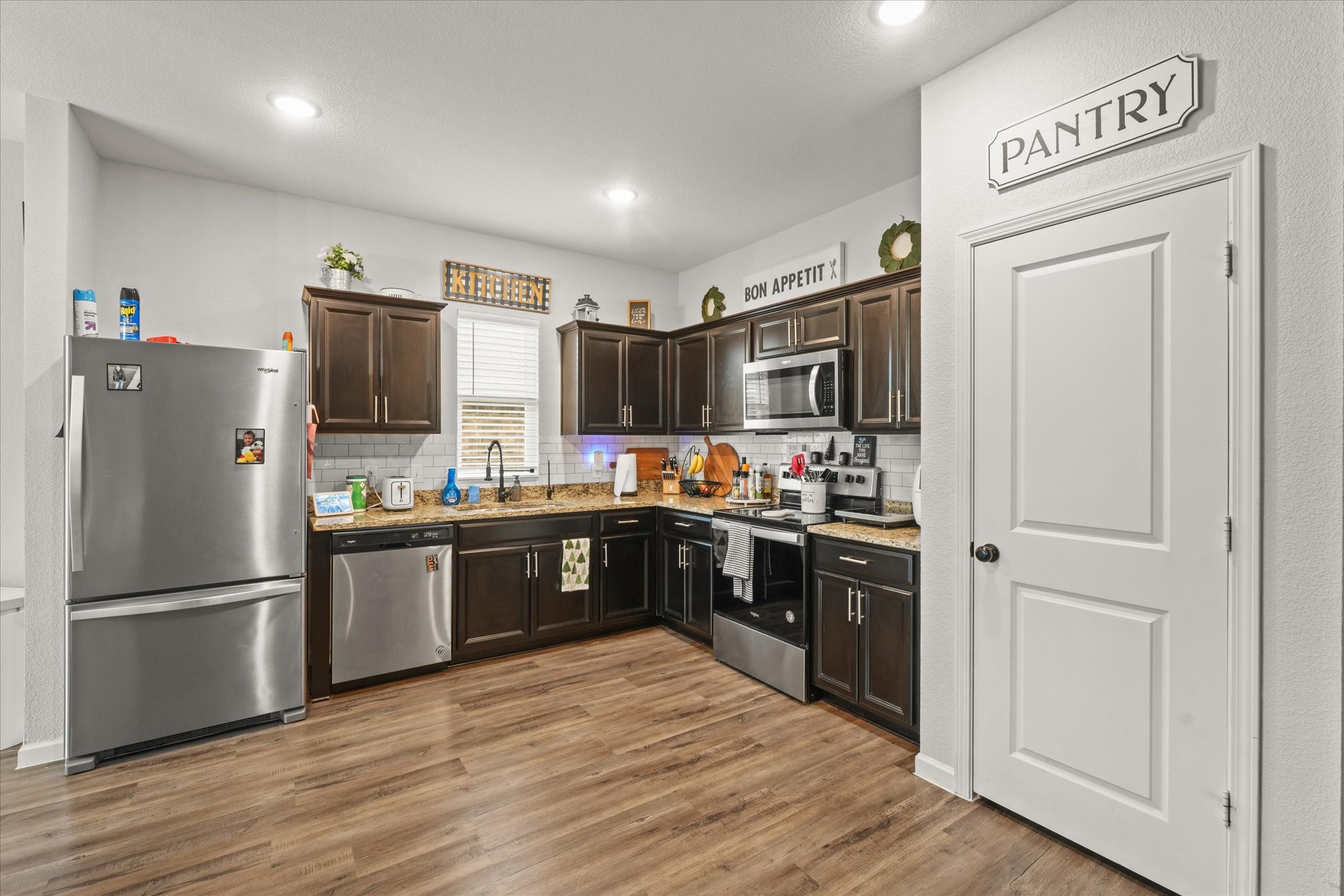 725 Peach Tree Lane