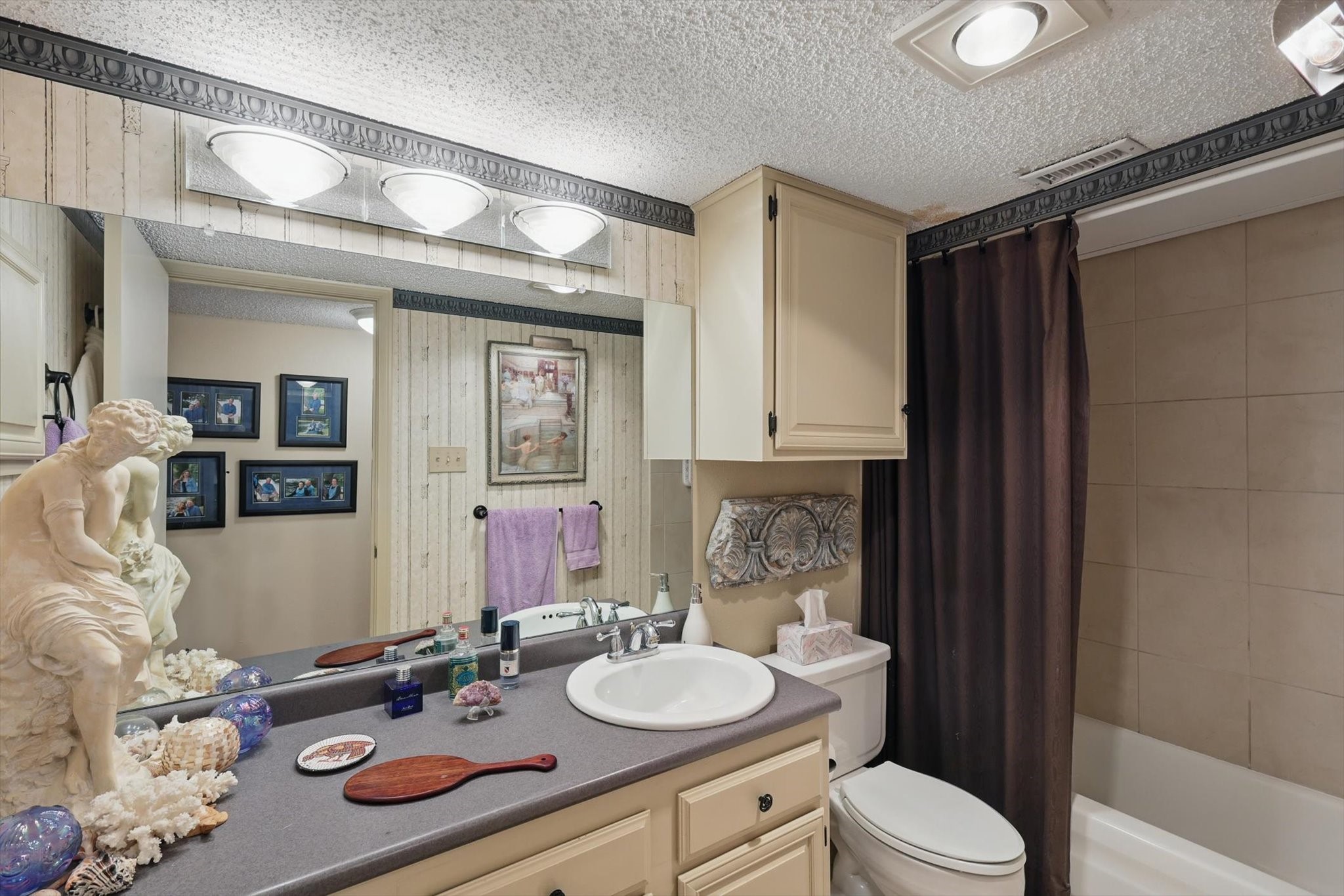 9801 Royal Lane 804