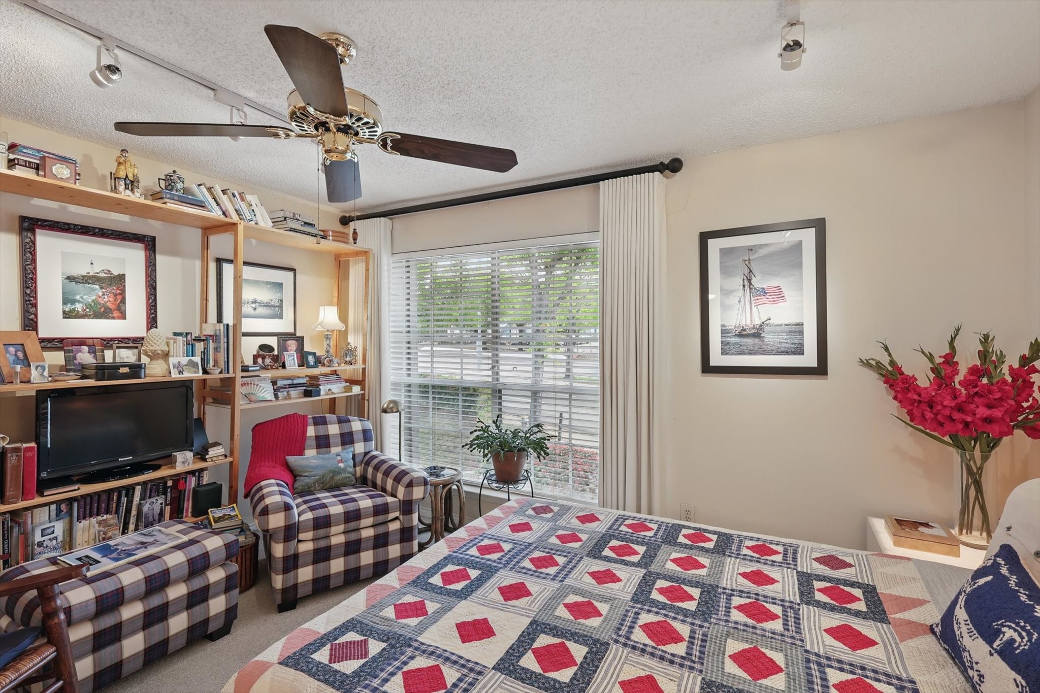 9801 Royal Lane 804