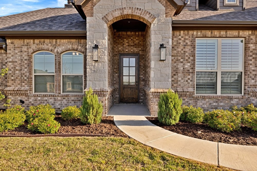 190 Coalson Crossing