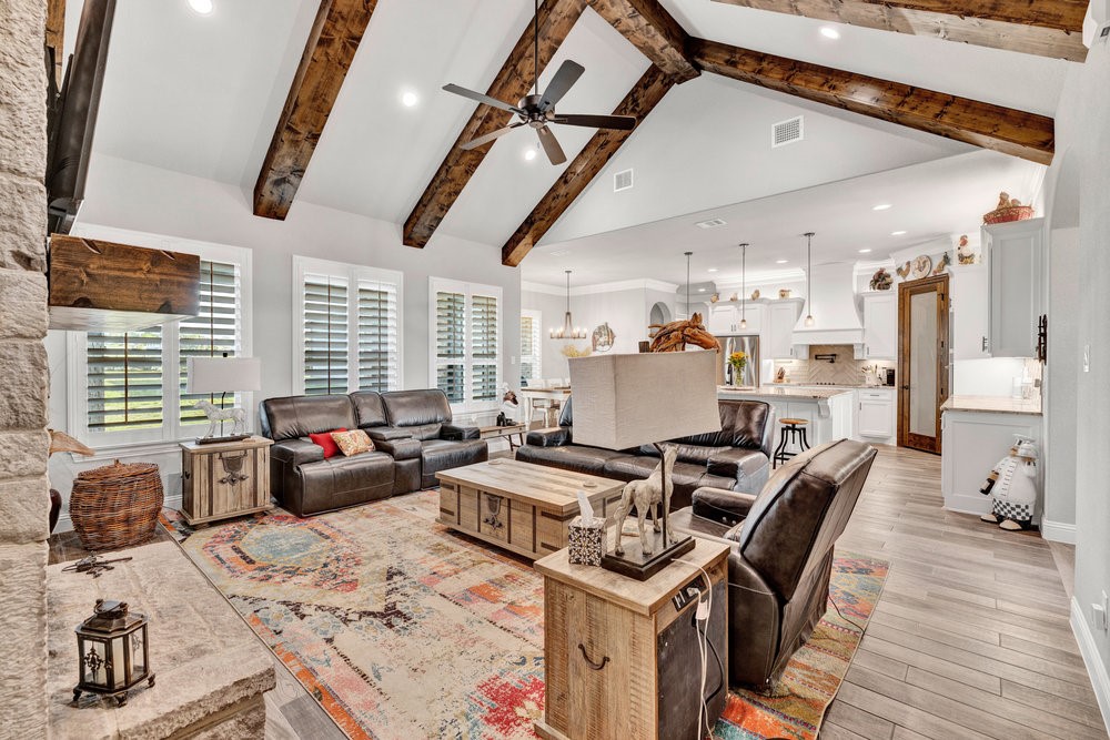 190 Coalson Crossing