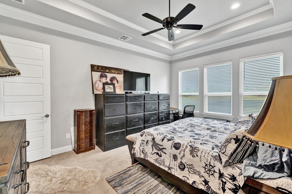 190 Coalson Crossing