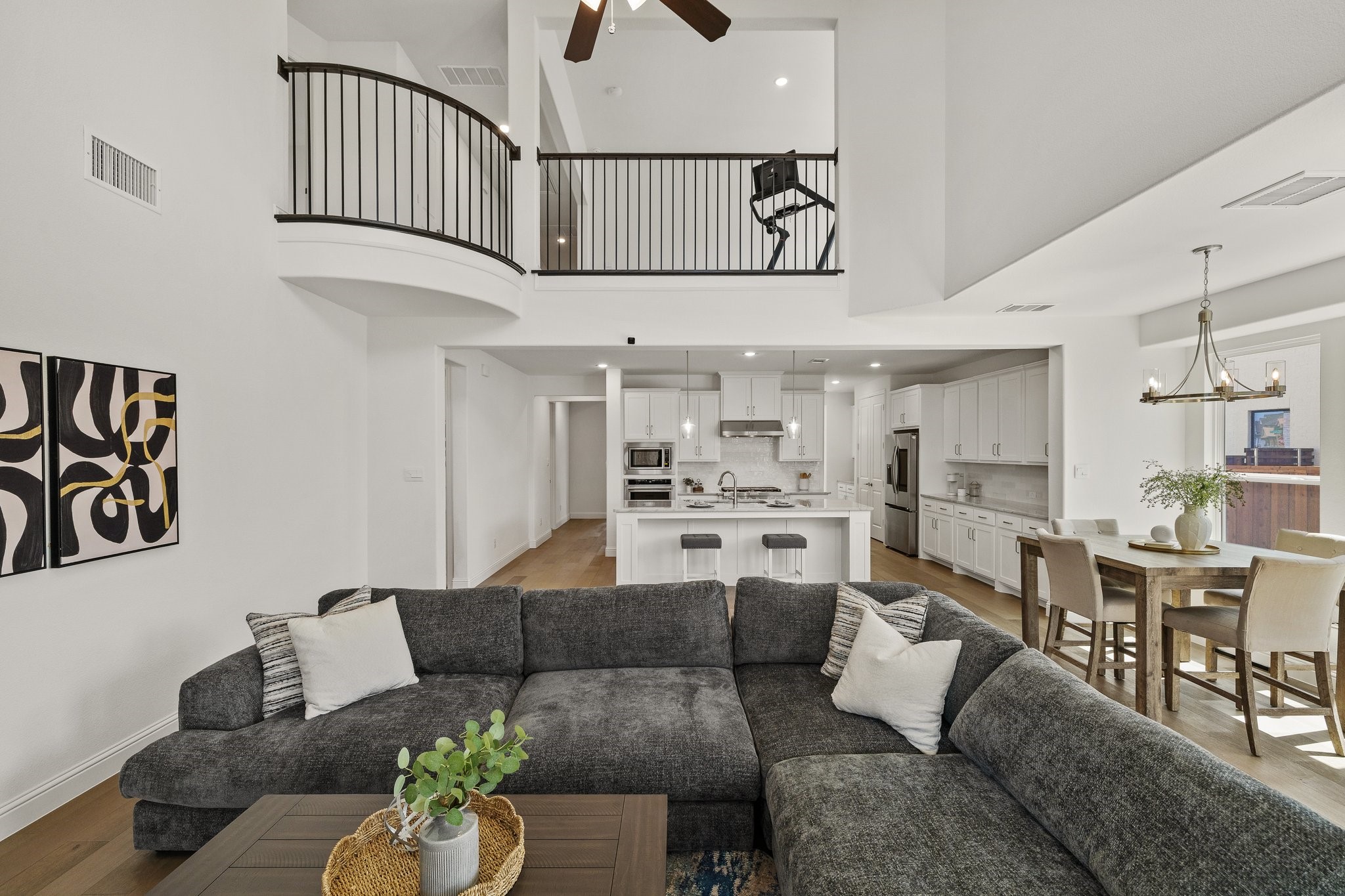 2610 Starwood Drive