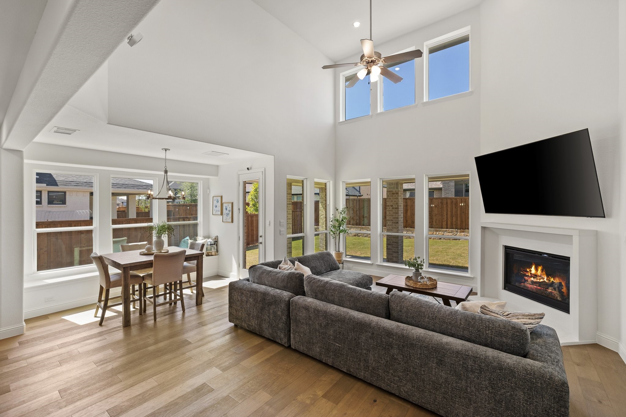 2610 Starwood Drive