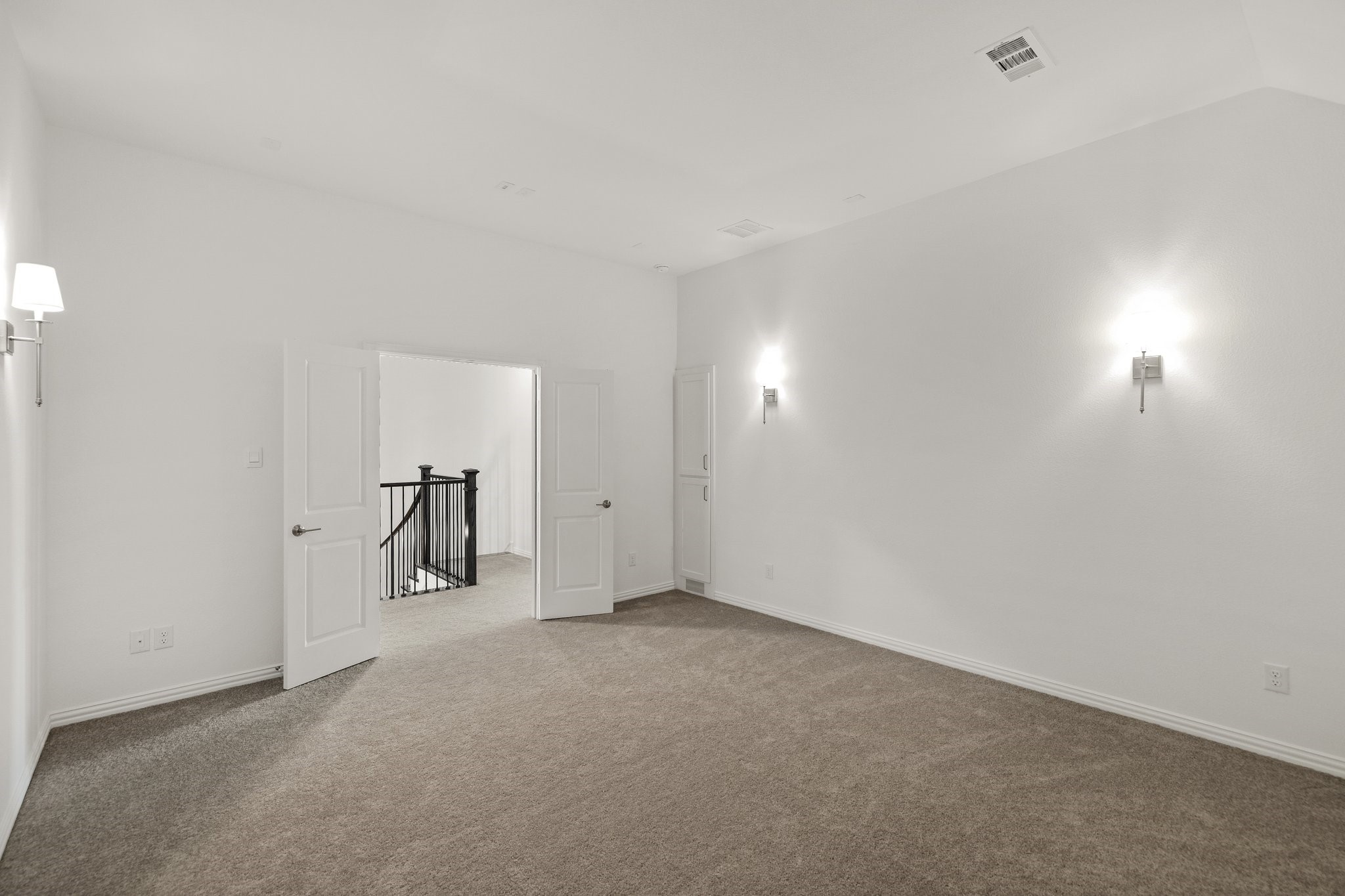 2610 Starwood Drive
