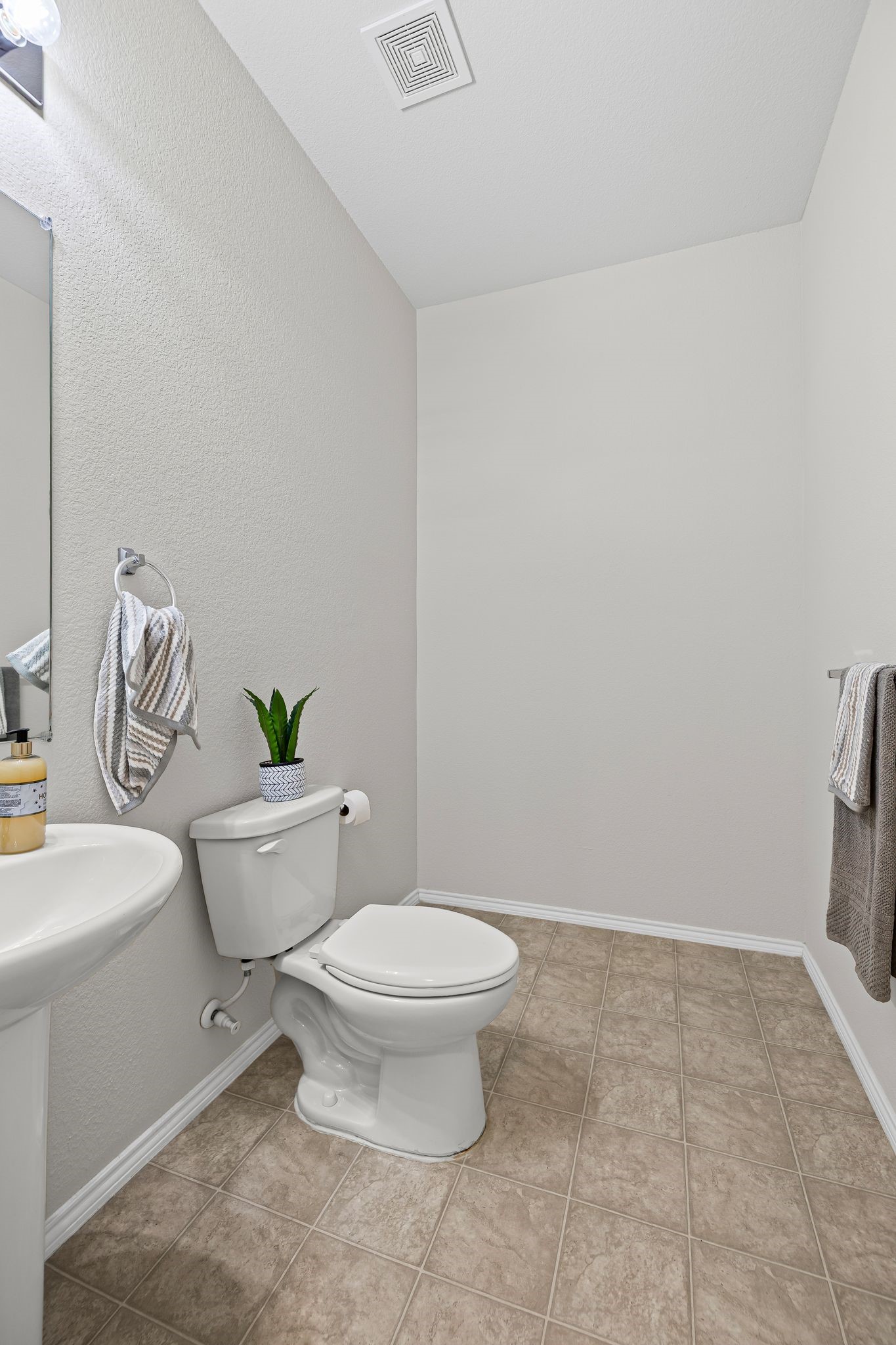 8921 Puerto Vista Drive