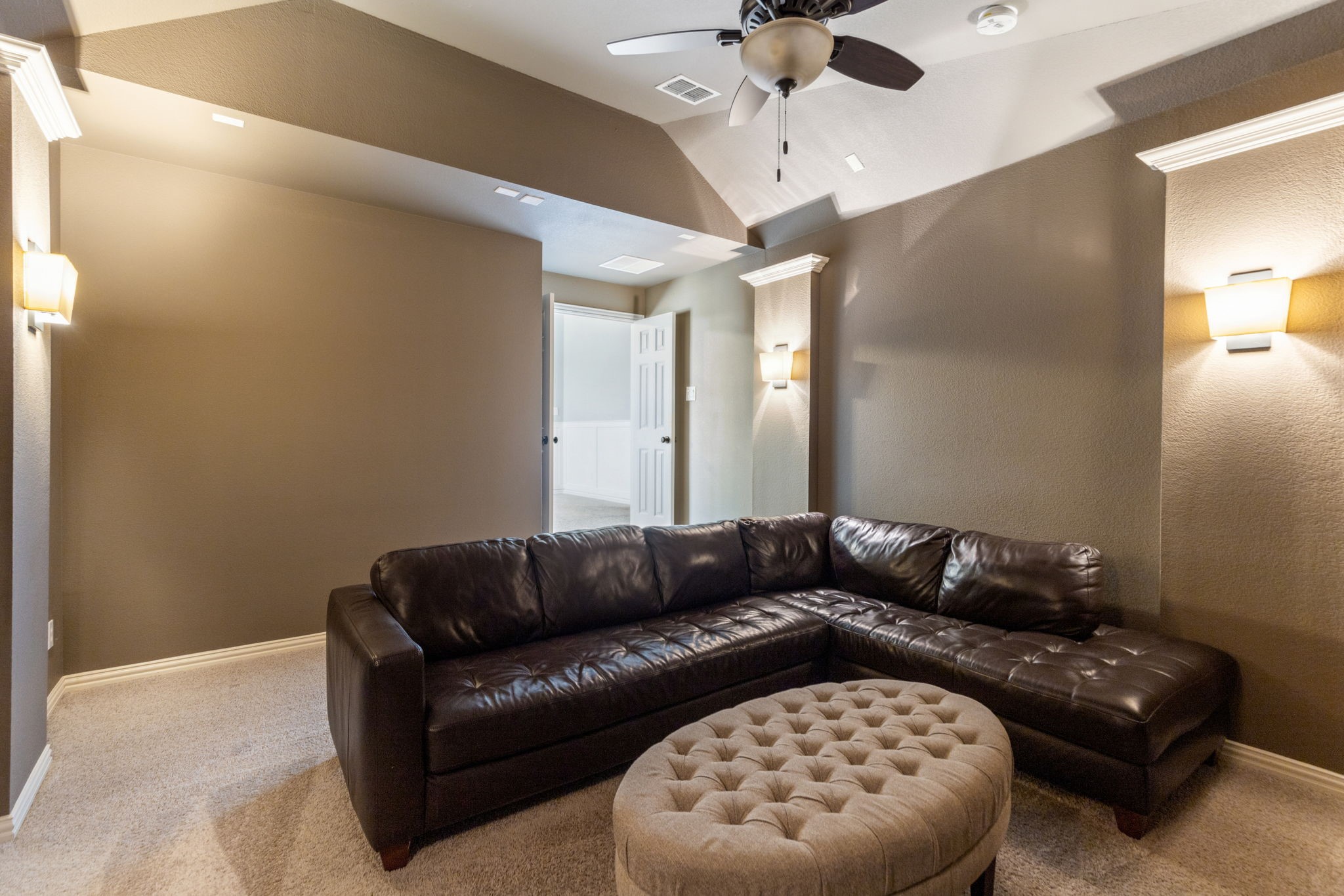4301 Mesa Drive
