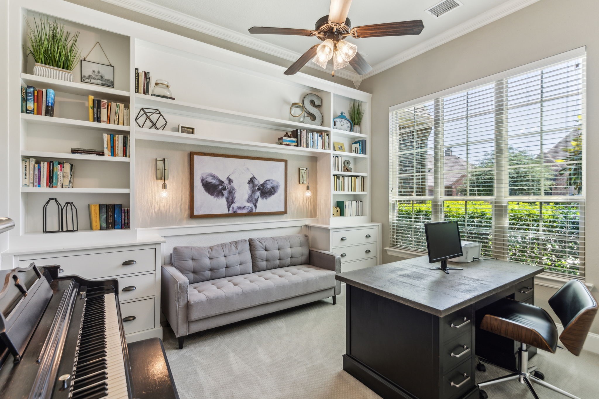 4301 Mesa Drive