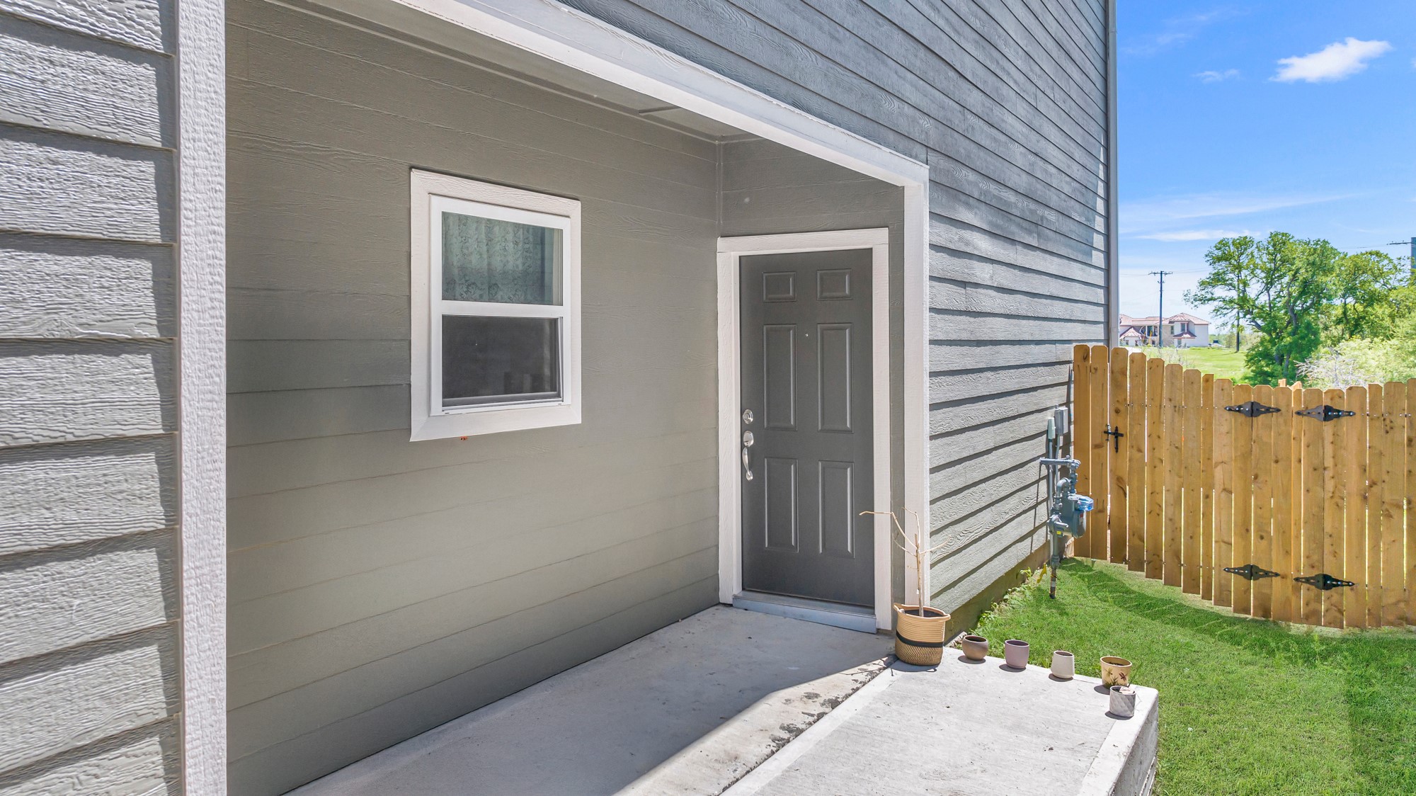 207 Marsh Lane