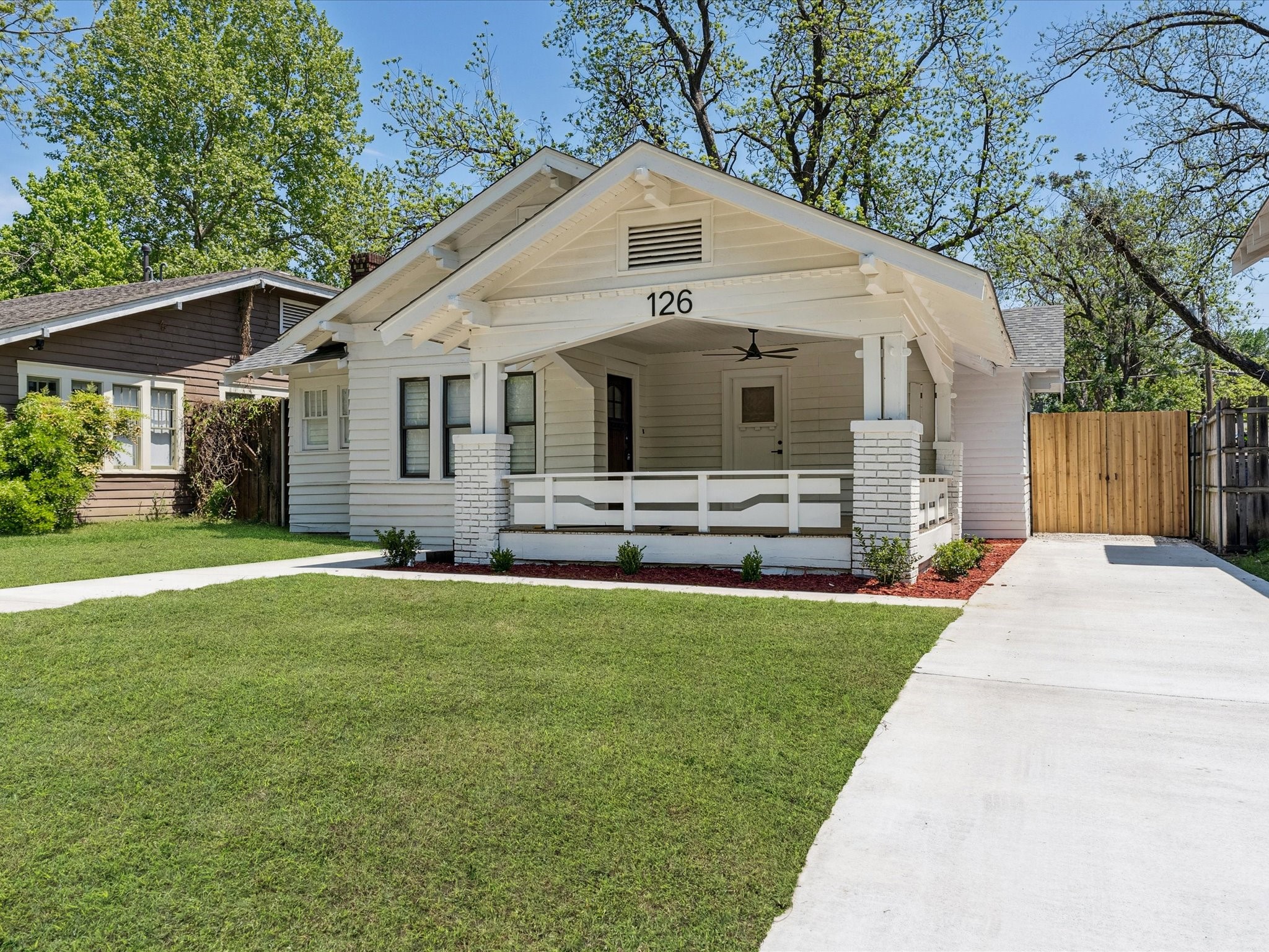 126 N Windomere Avenue