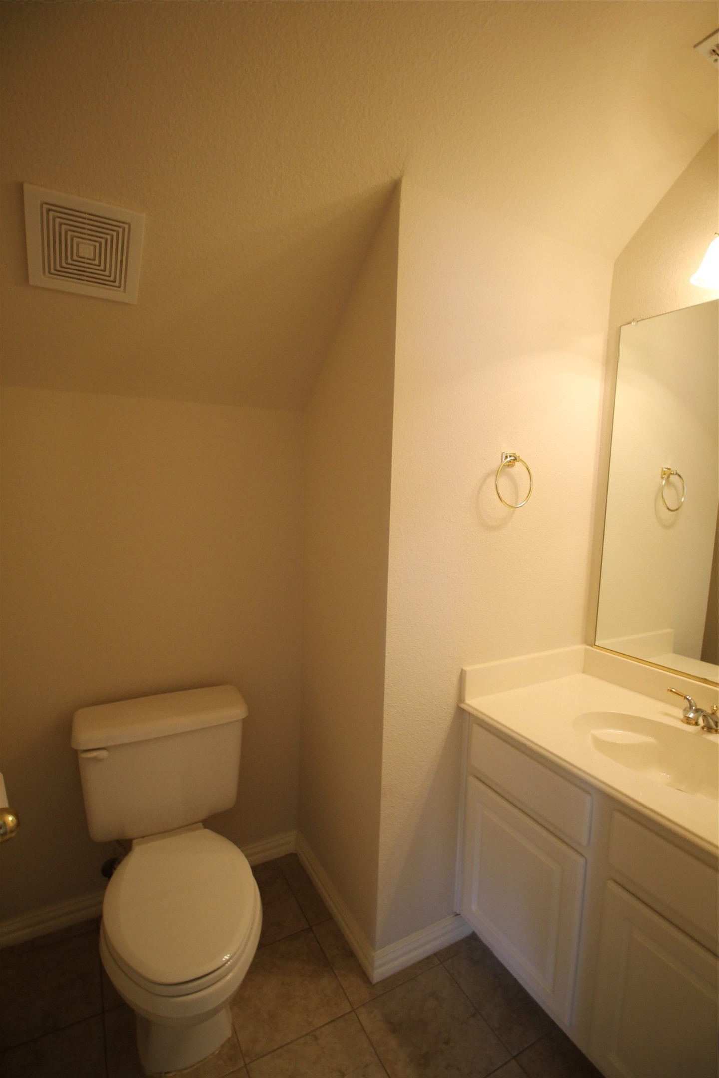 1416 Old Oak Trail