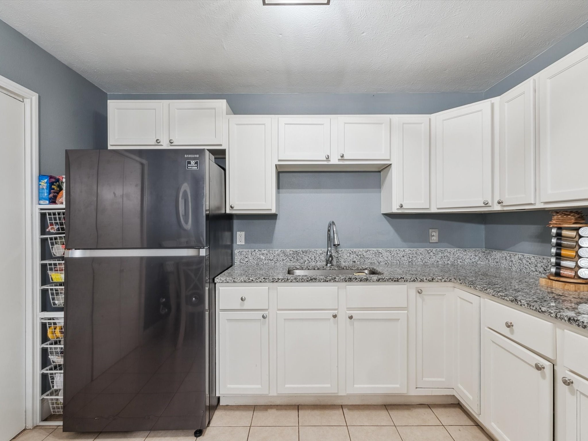 2515 Roanoke Avenue