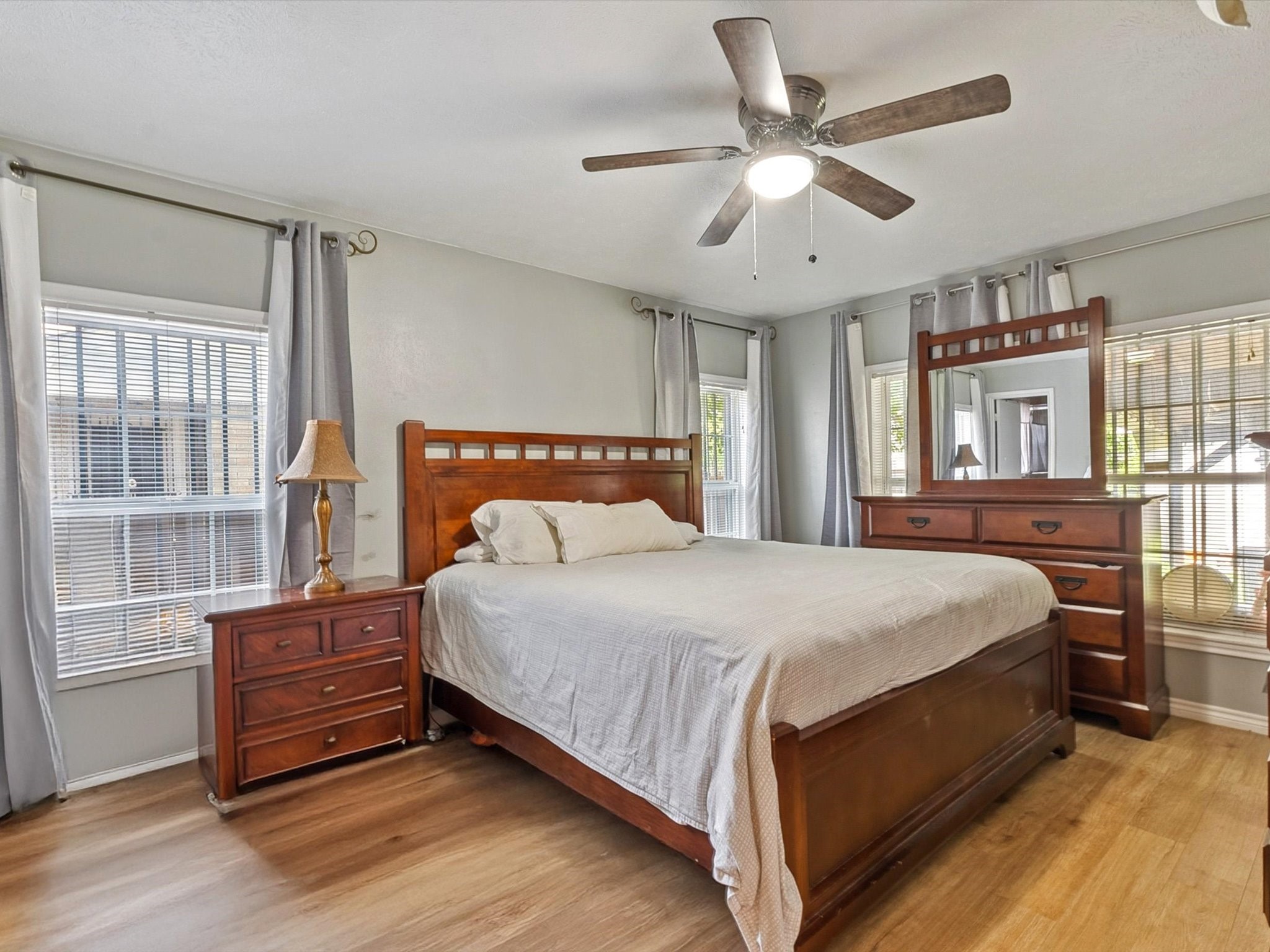 2515 Roanoke Avenue
