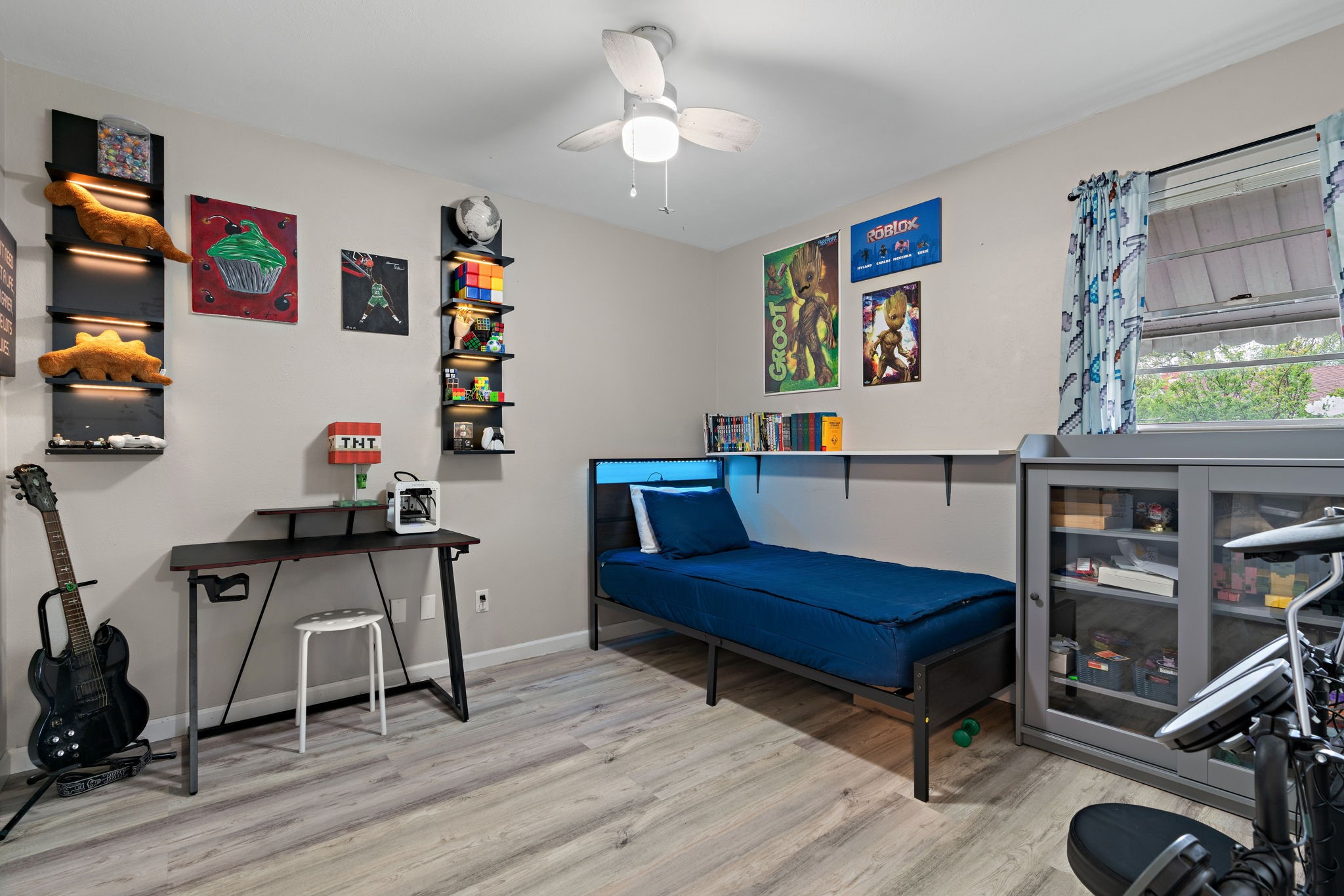 6409 Buena Vista Drive