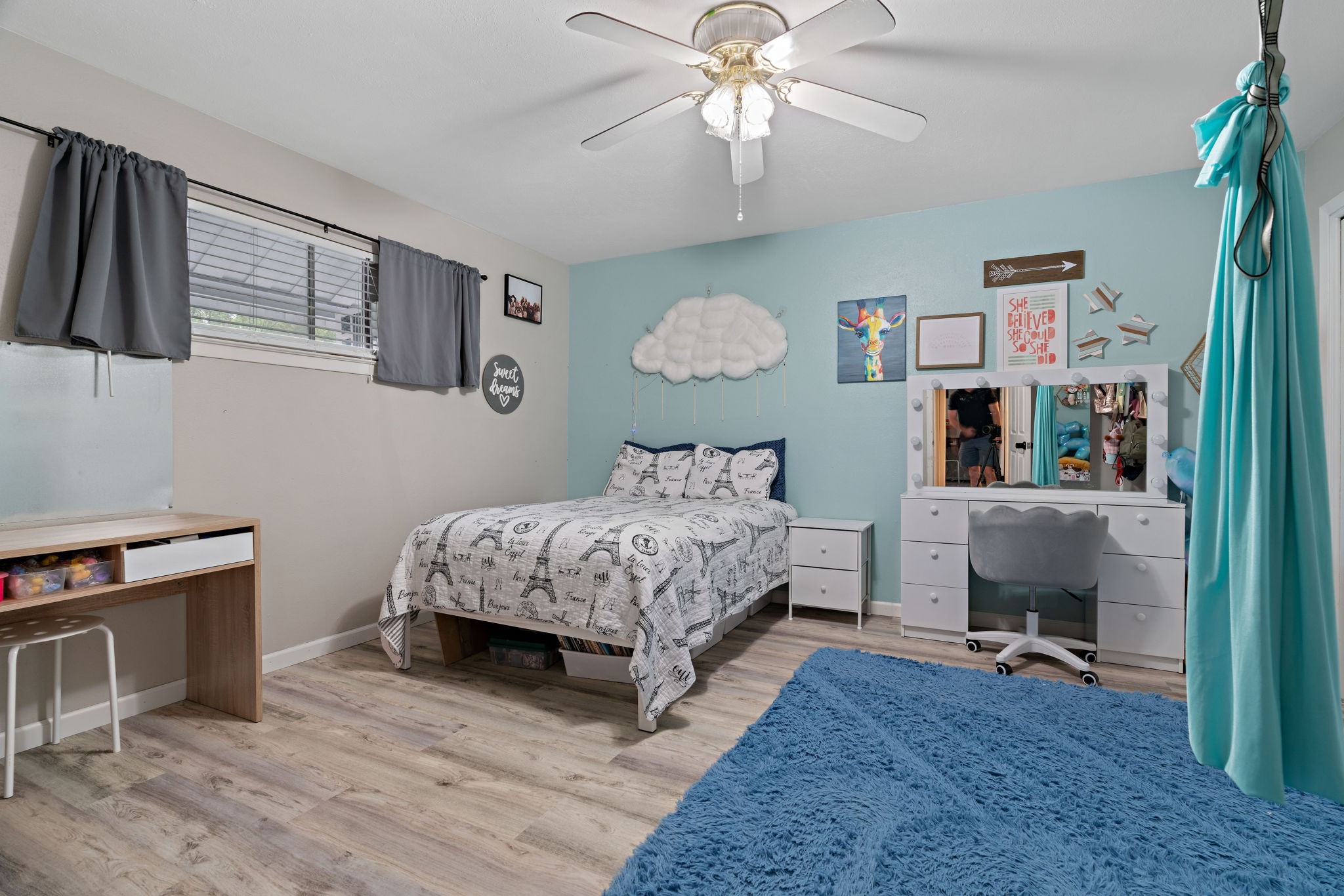 6409 Buena Vista Drive