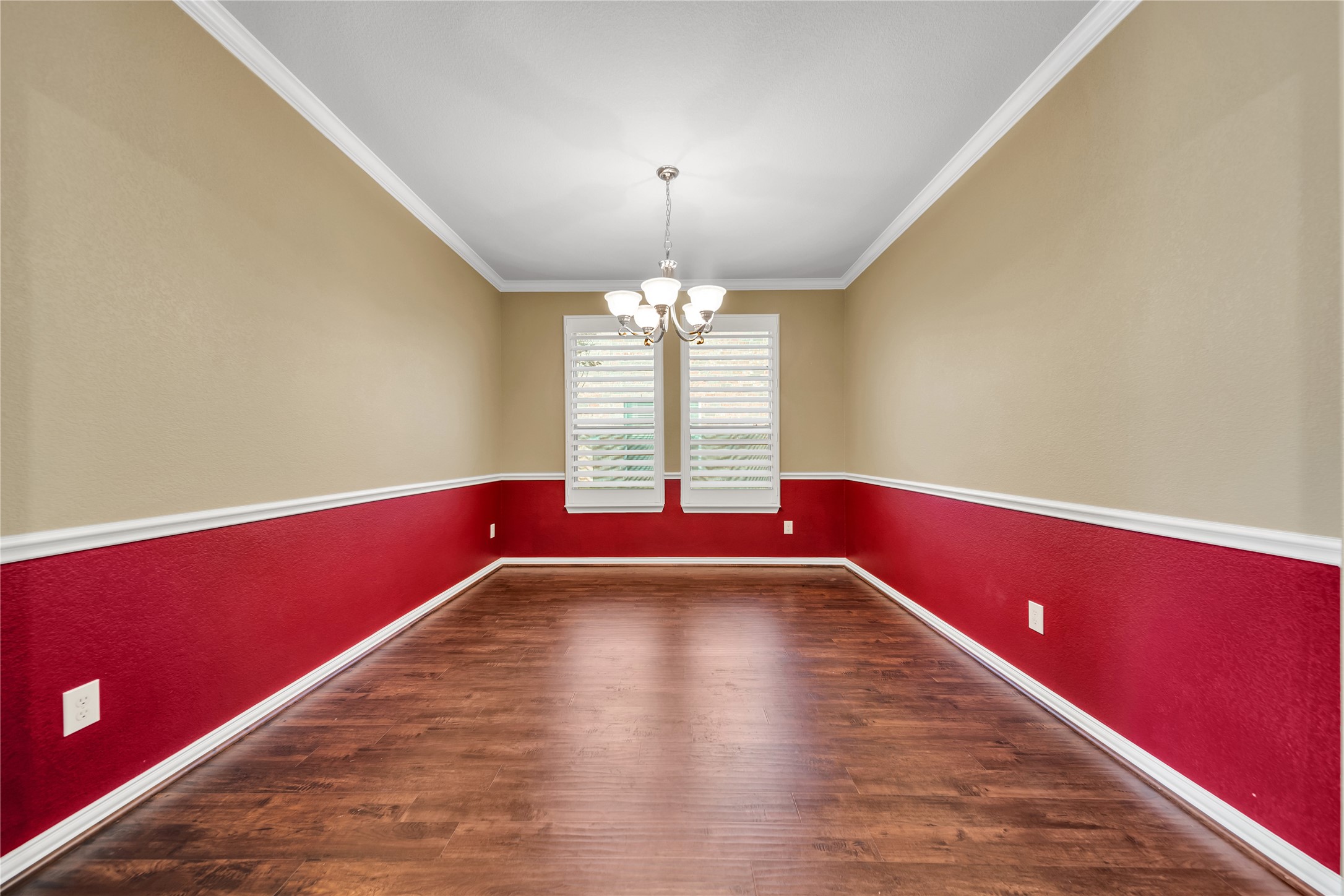 186 Balfour Drive