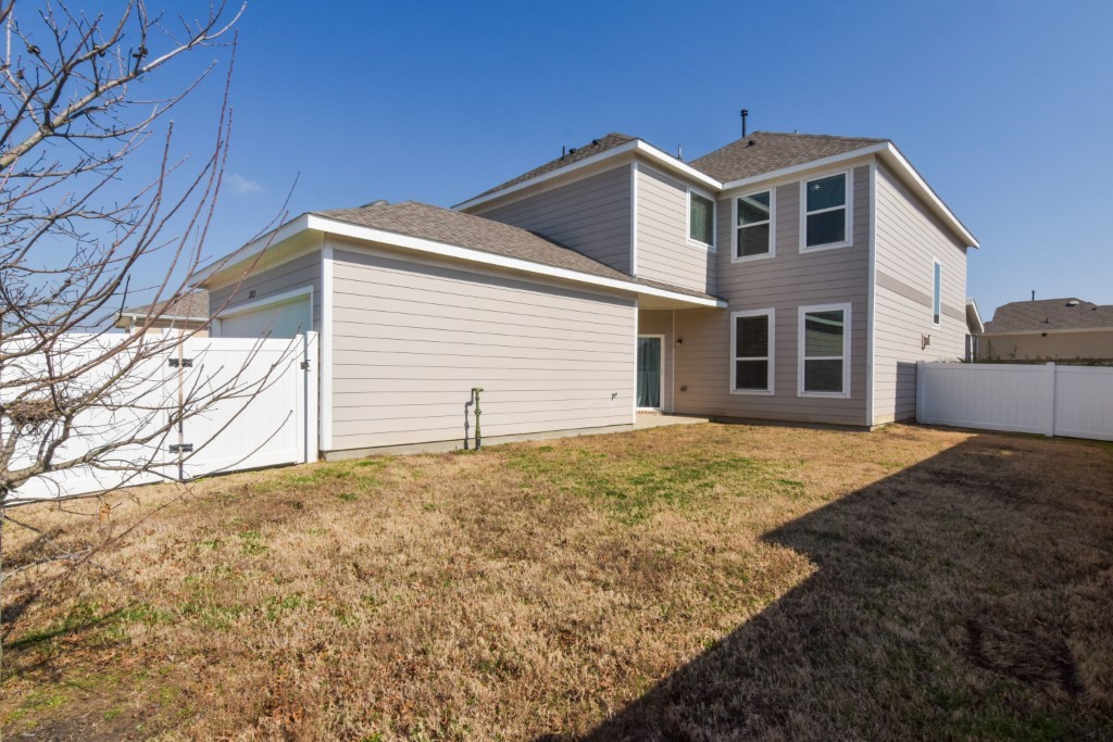 2325 Telfair Way