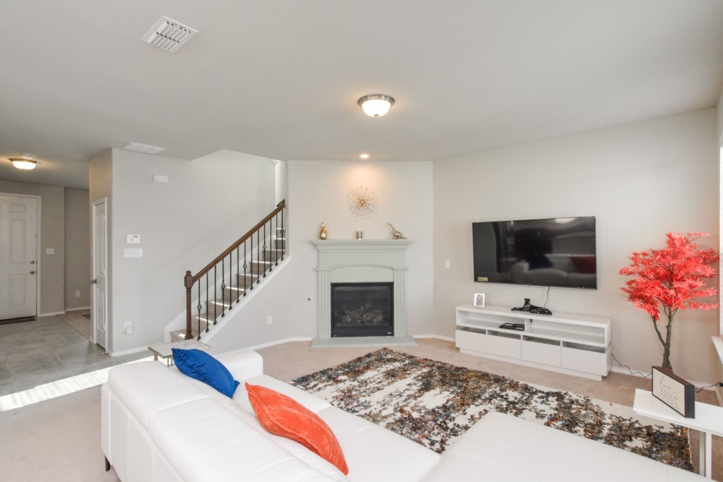 2325 Telfair Way