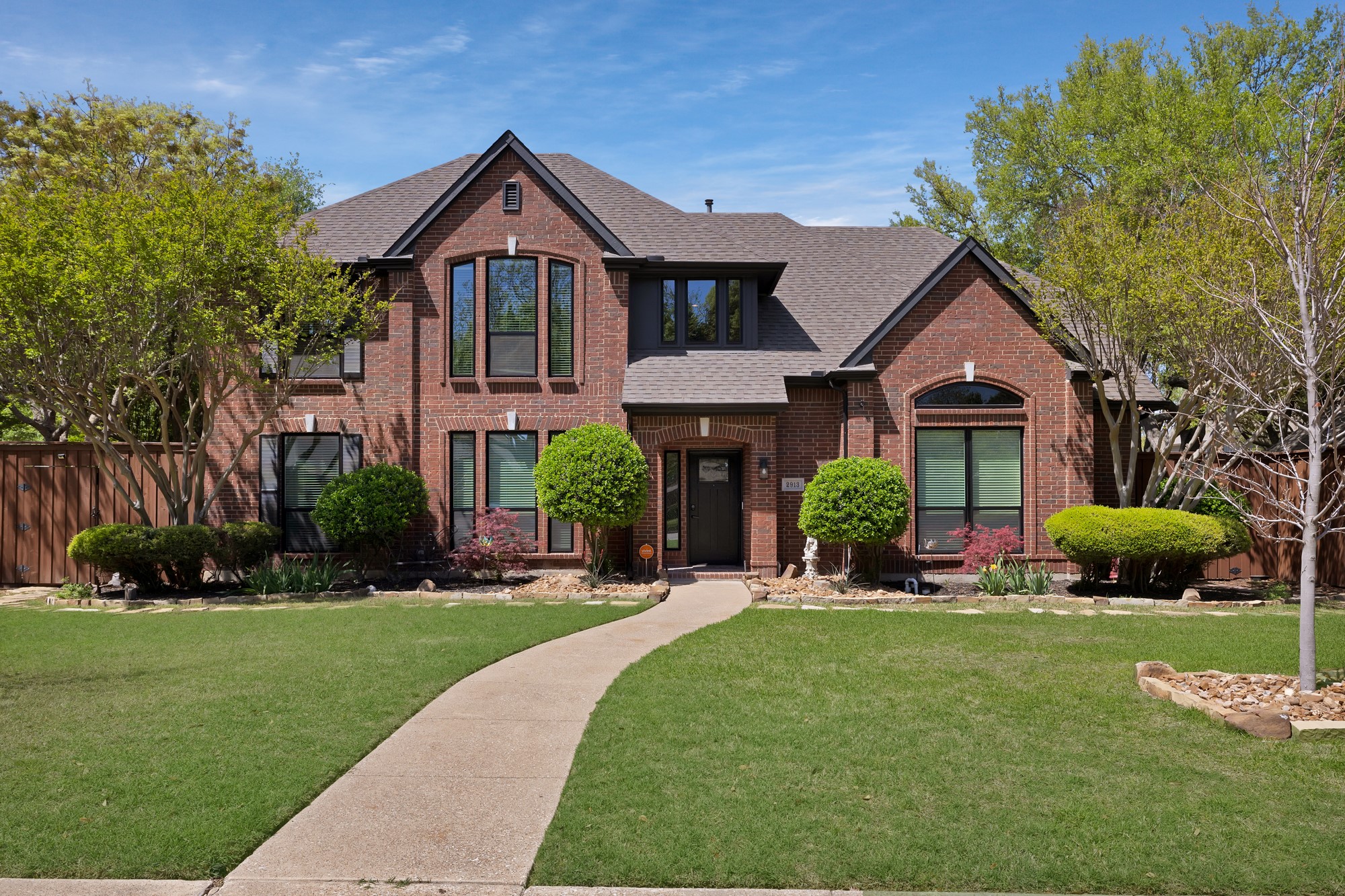 2913 Persimmon Place