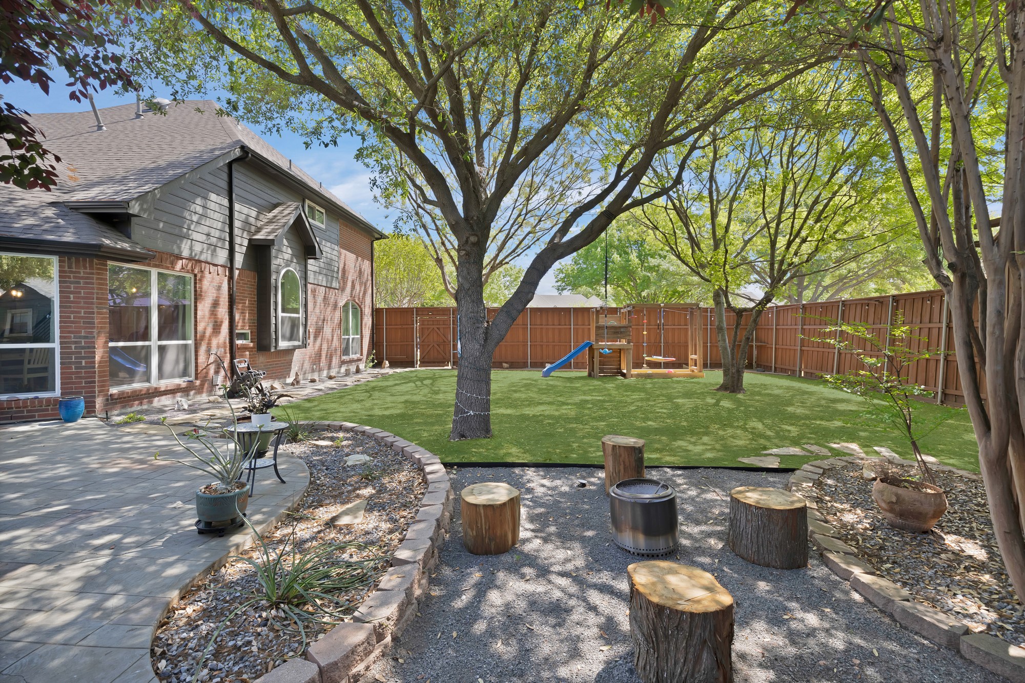 2913 Persimmon Place