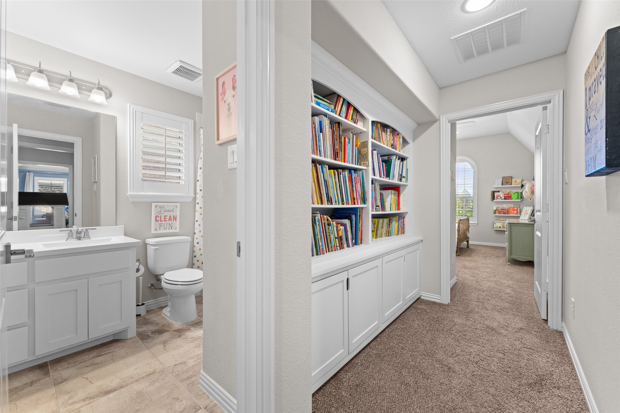 12092 Burnt Prairie Lane