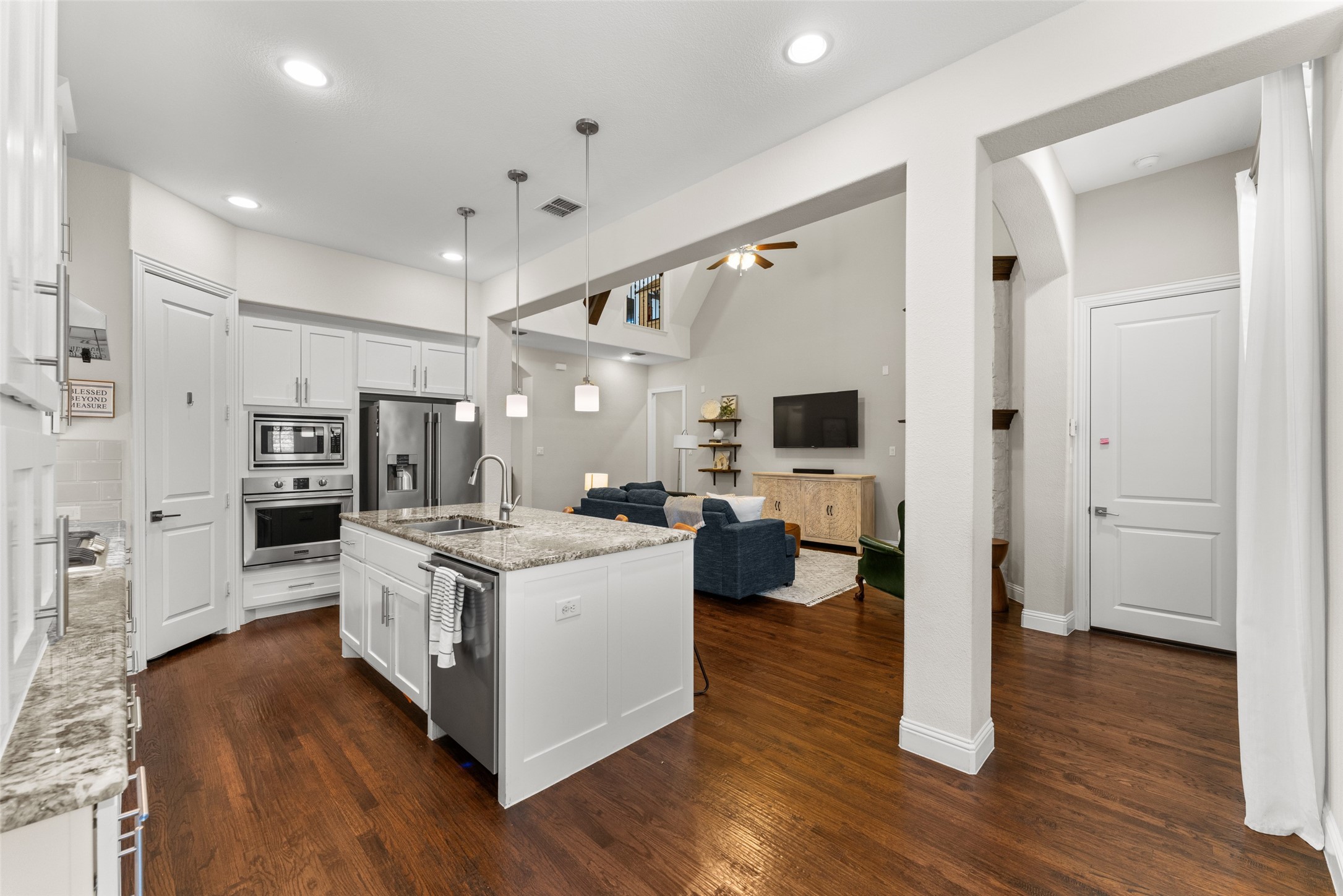 12092 Burnt Prairie Lane