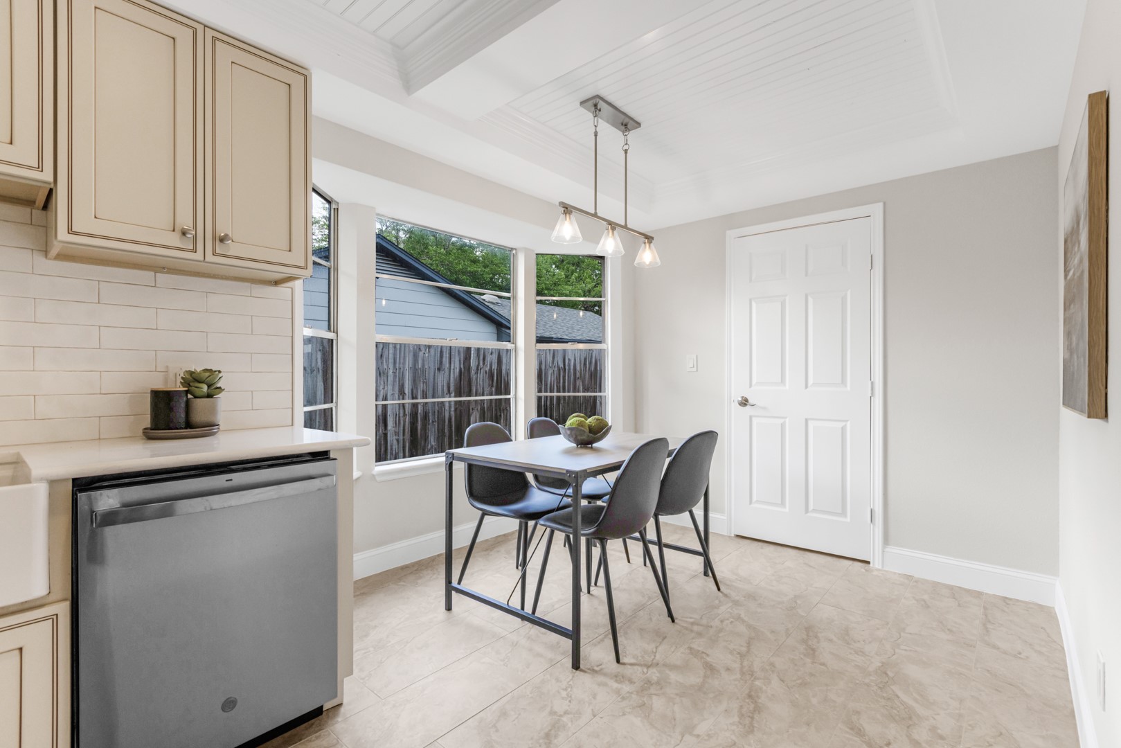 1004 Meridith Drive