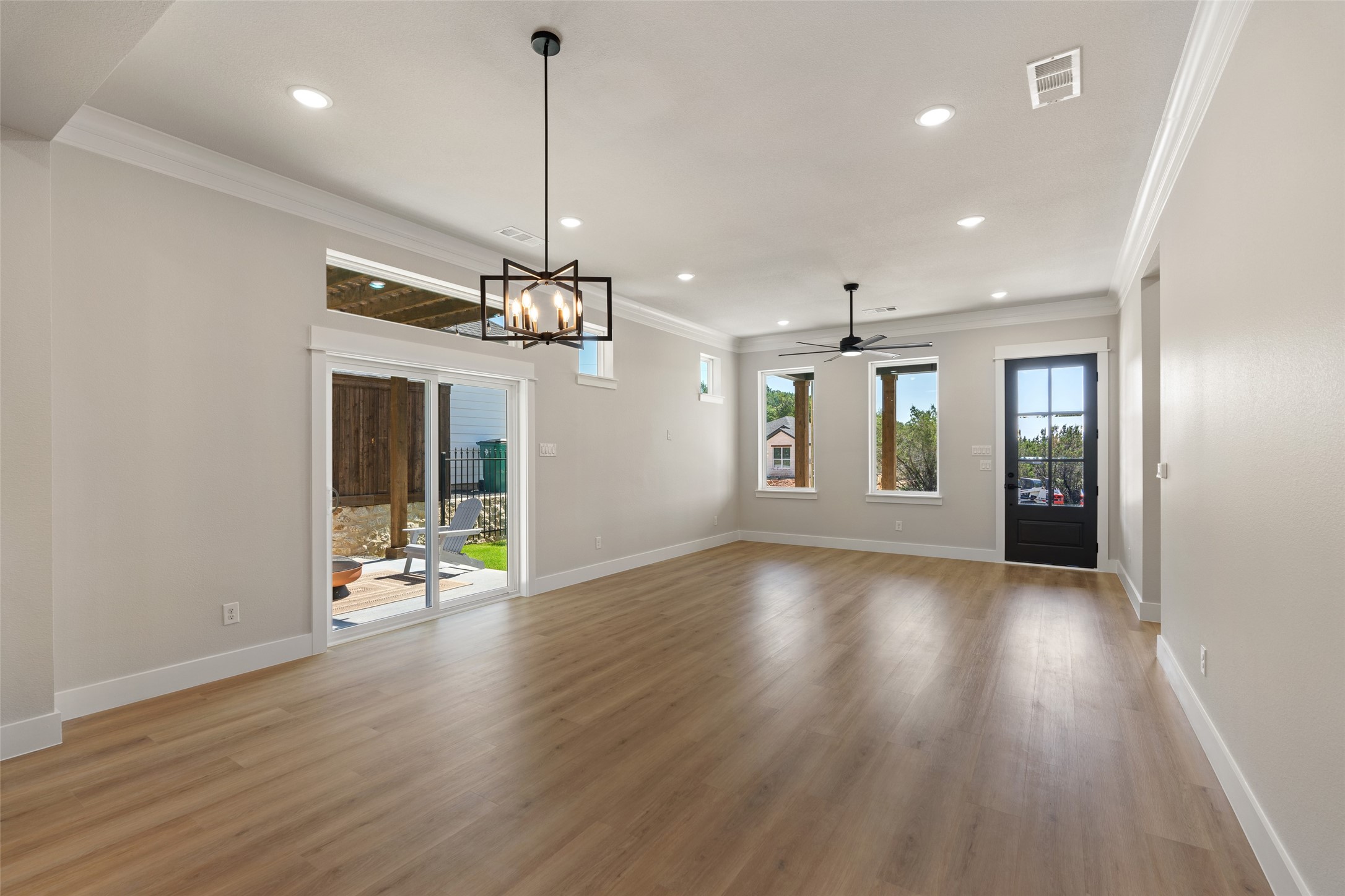 912 Tree Drive