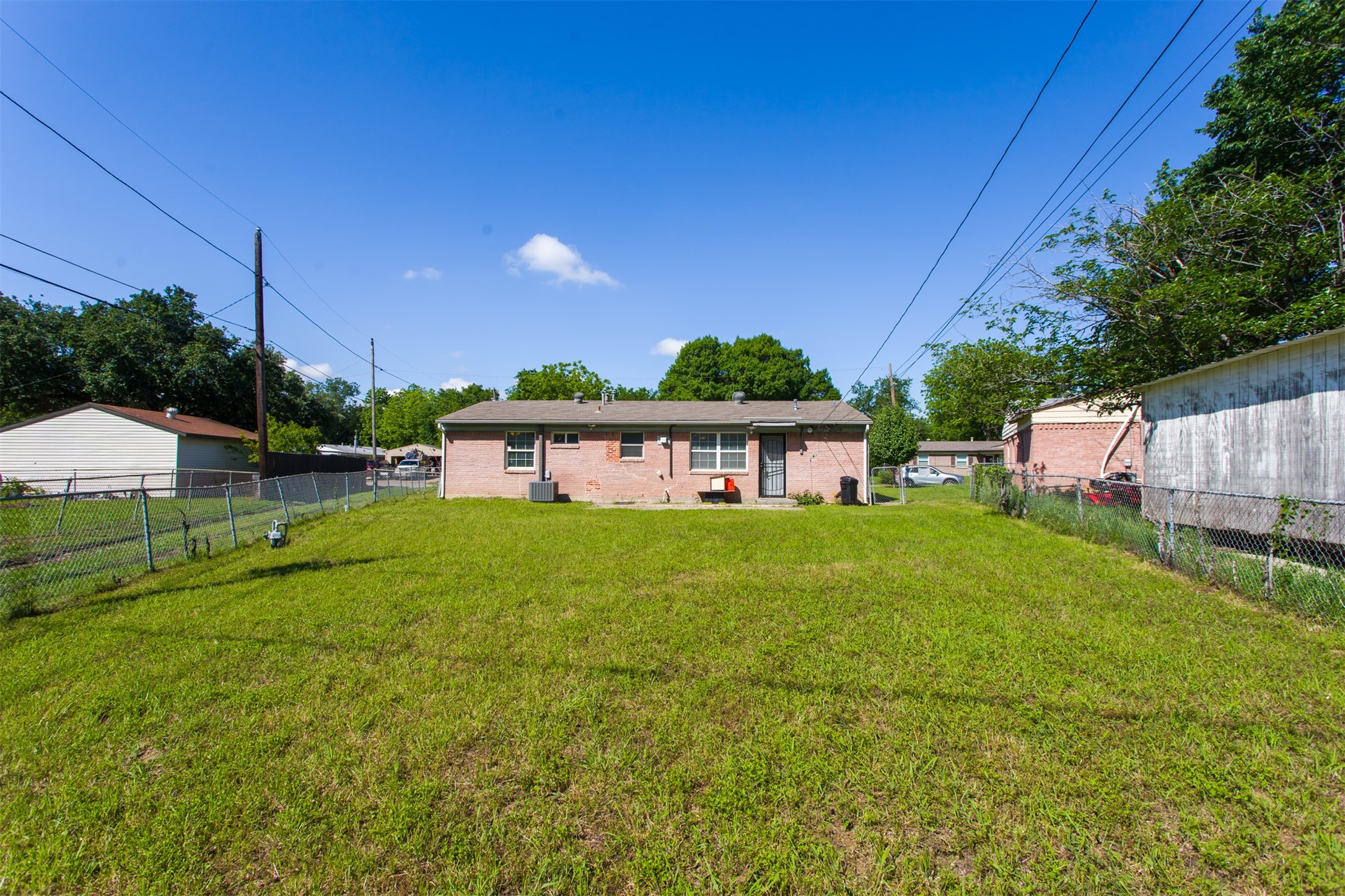 4712 Laurel Lane