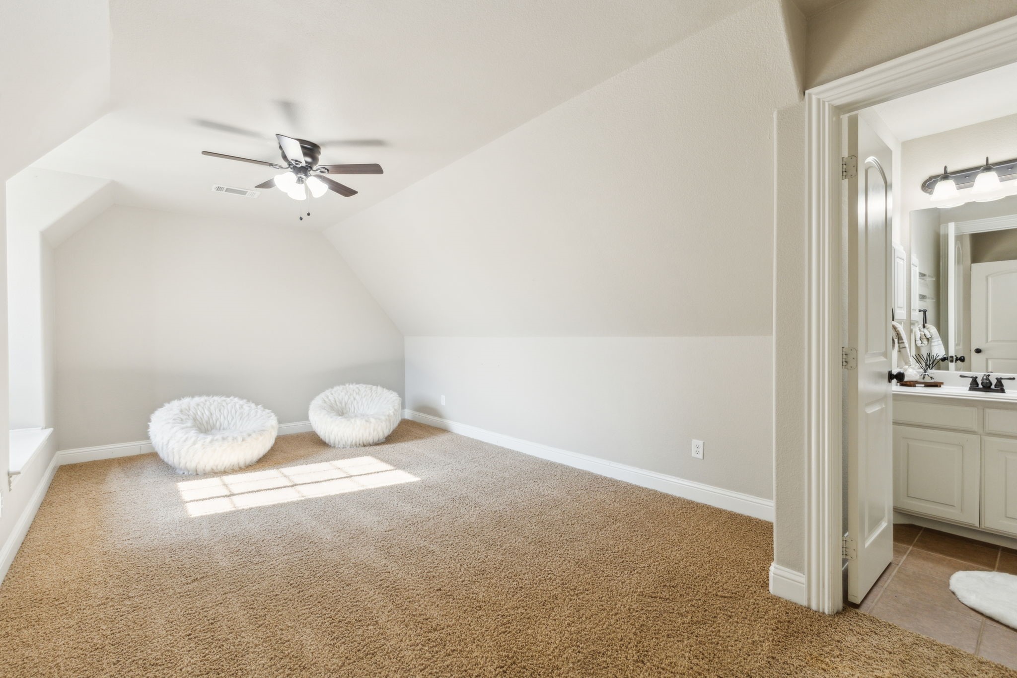 2620 Cedarbrook Lane