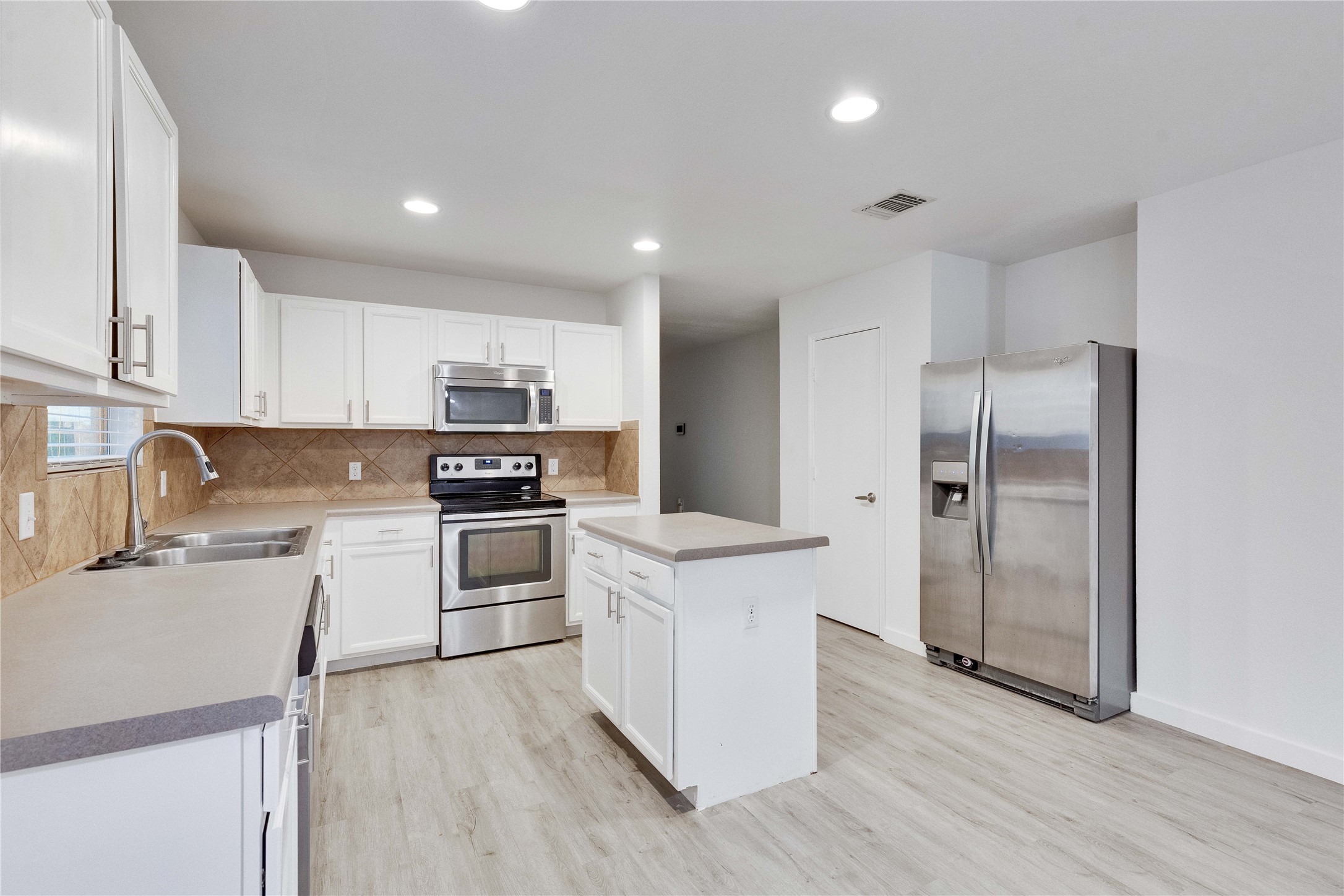9116 China Rose Drive