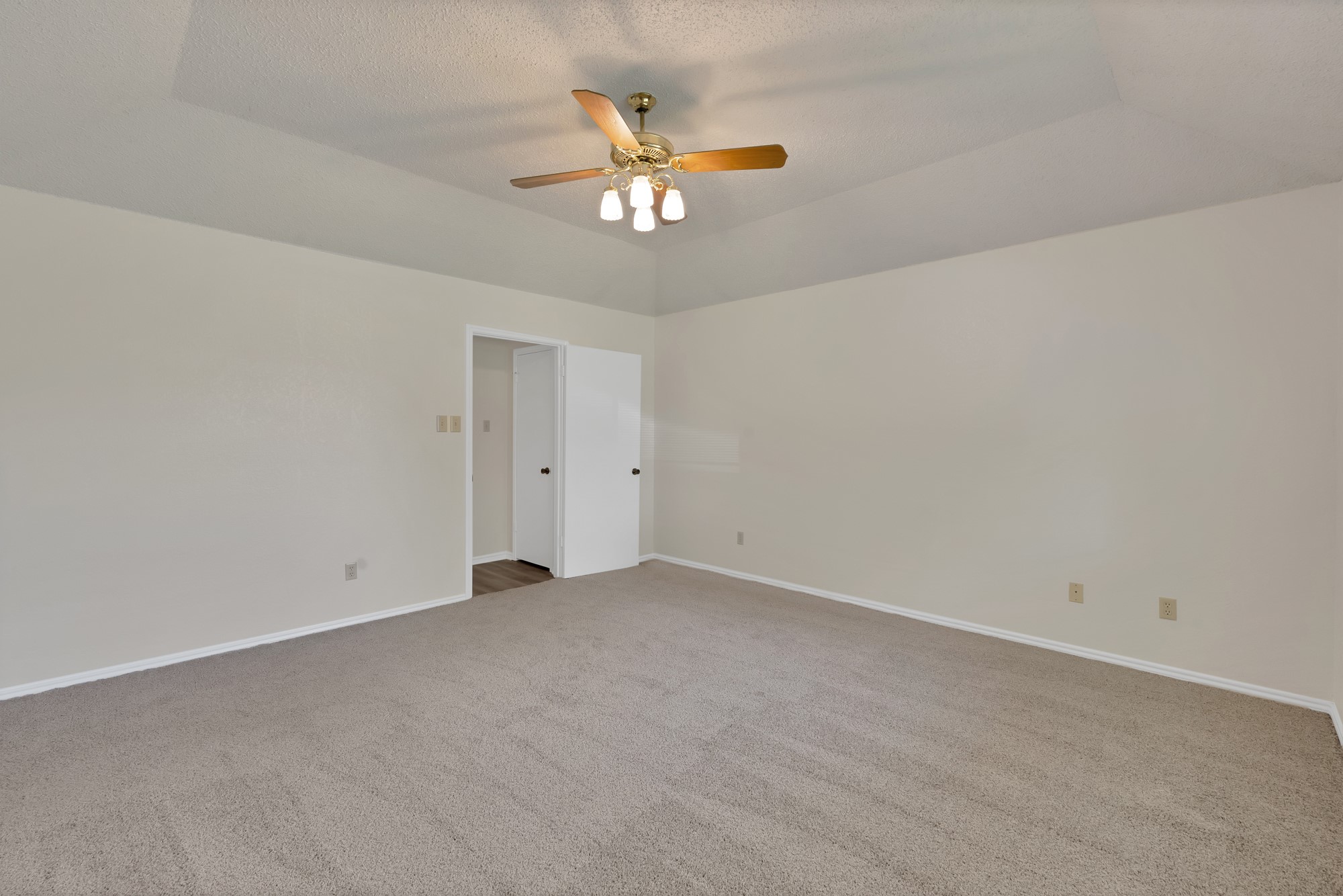 3914 Nancy Jane Circle