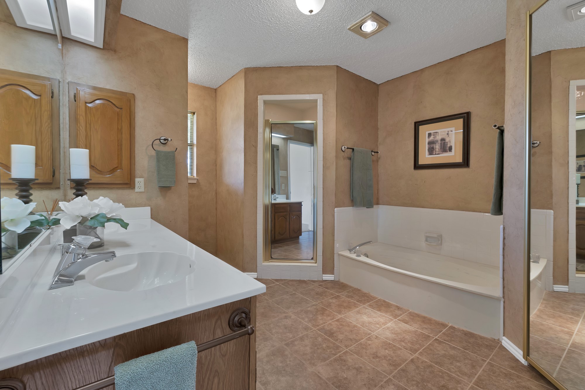 3914 Nancy Jane Circle