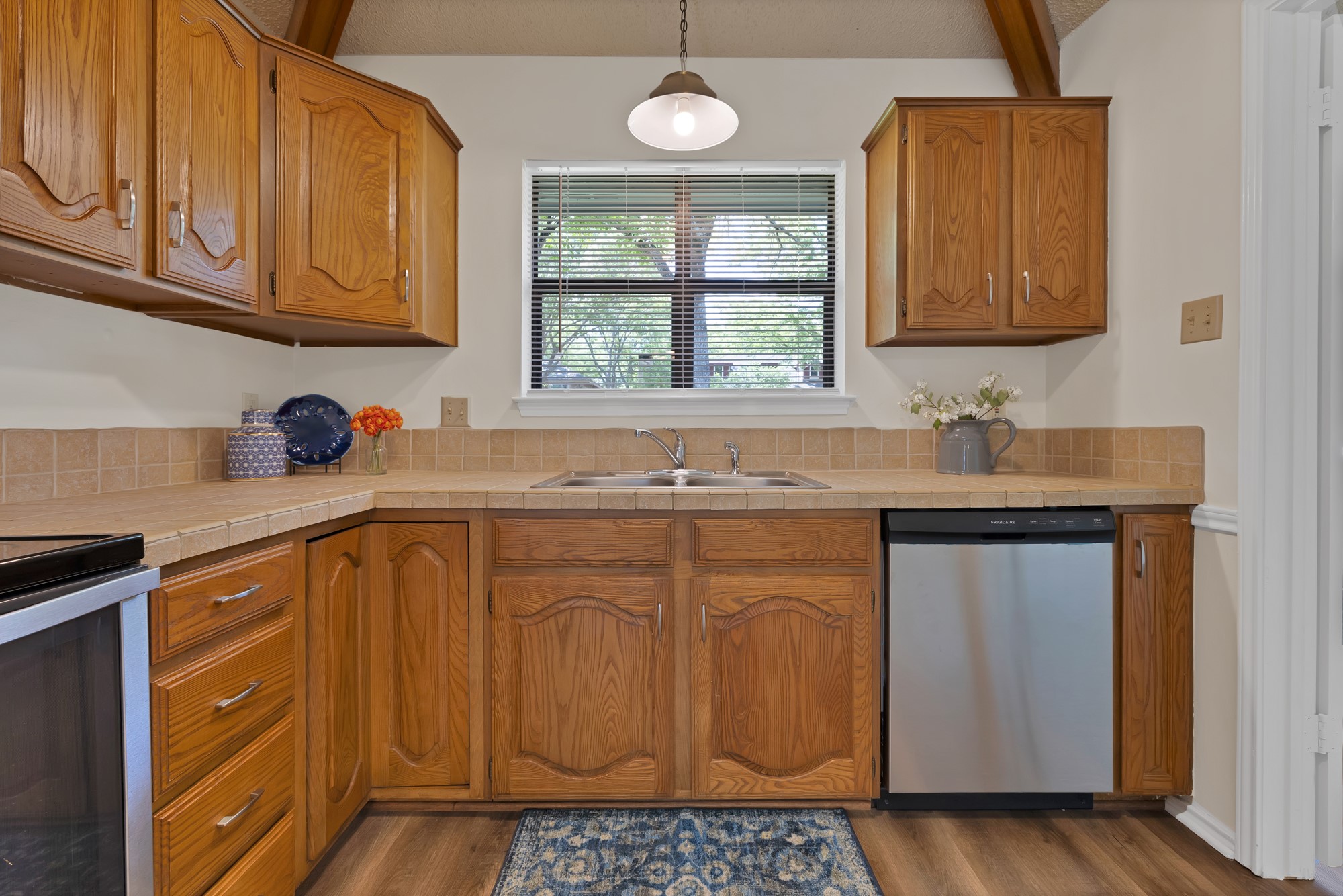 3914 Nancy Jane Circle