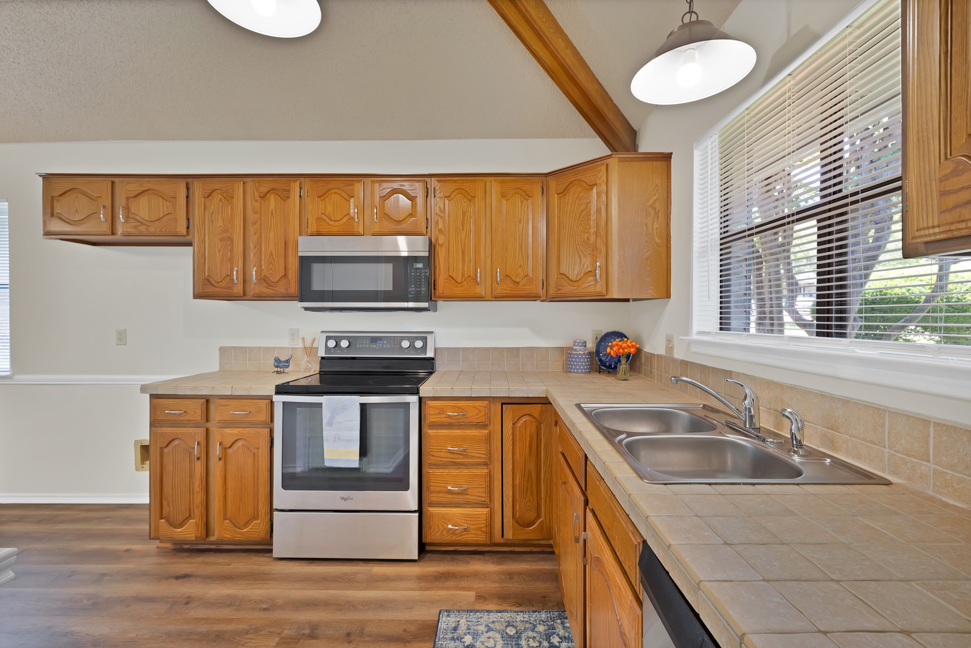 3914 Nancy Jane Circle