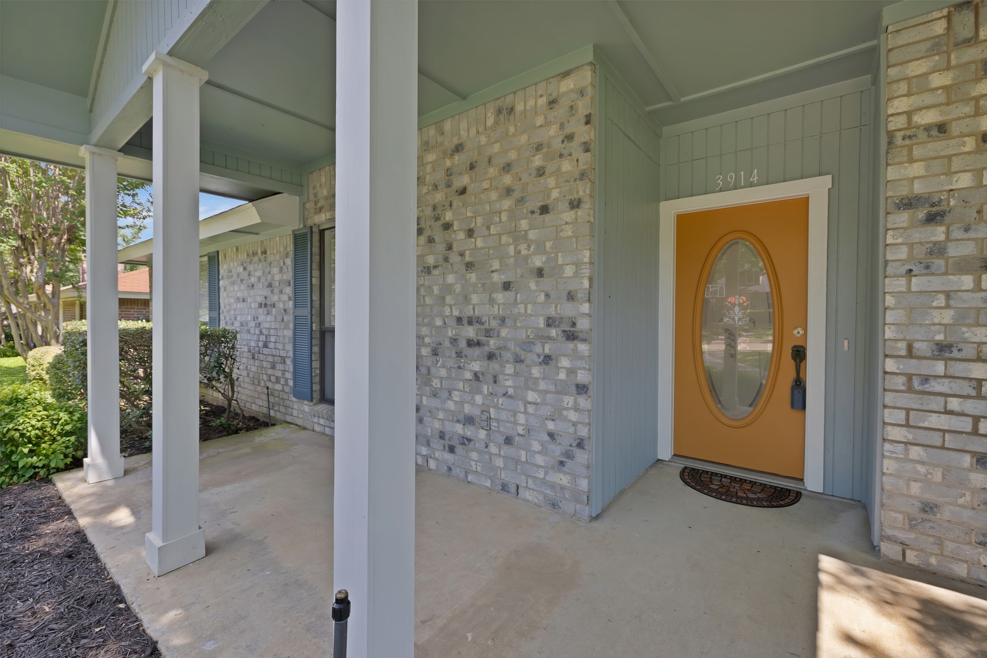 3914 Nancy Jane Circle