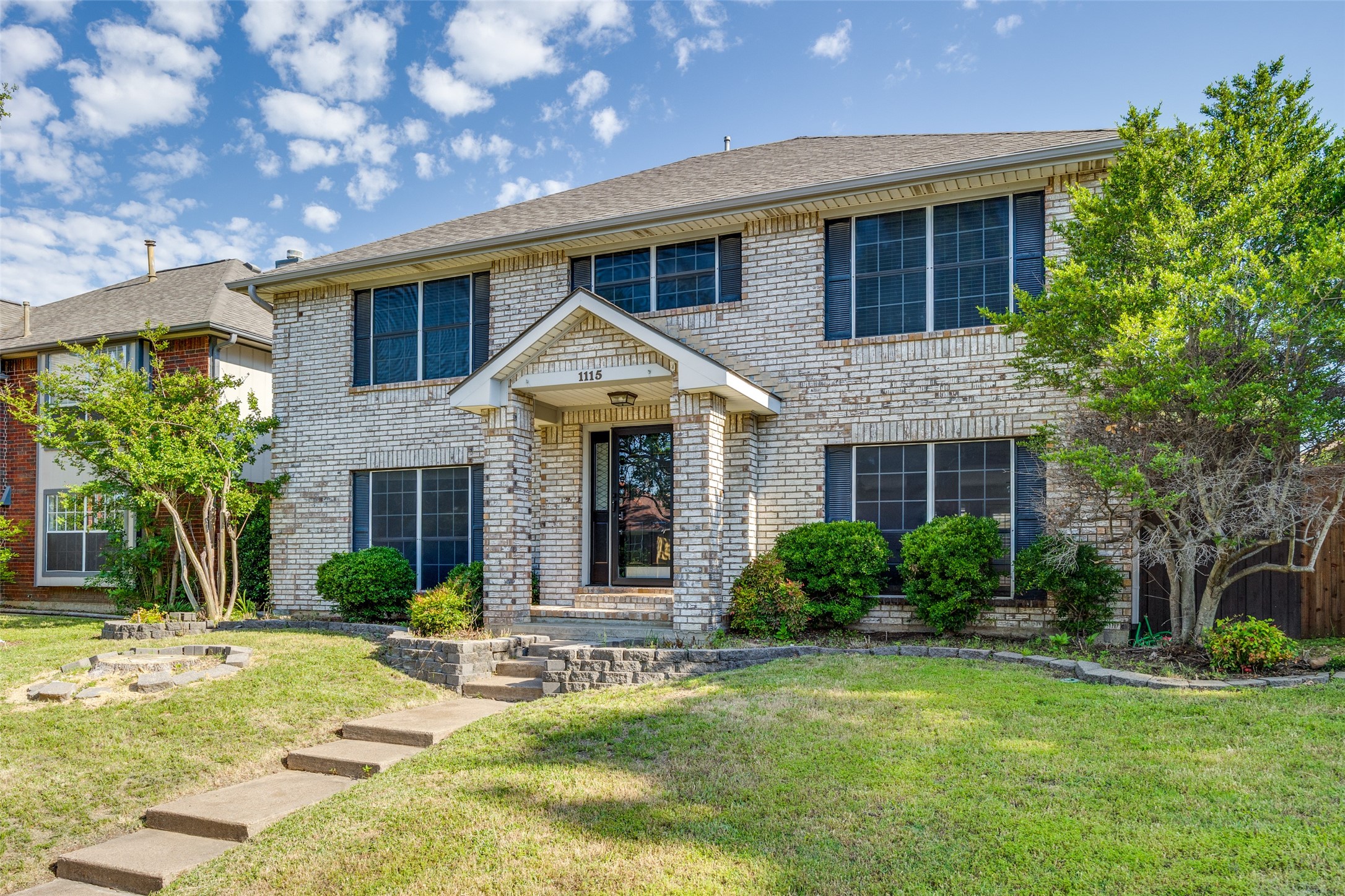1115 Holly Drive